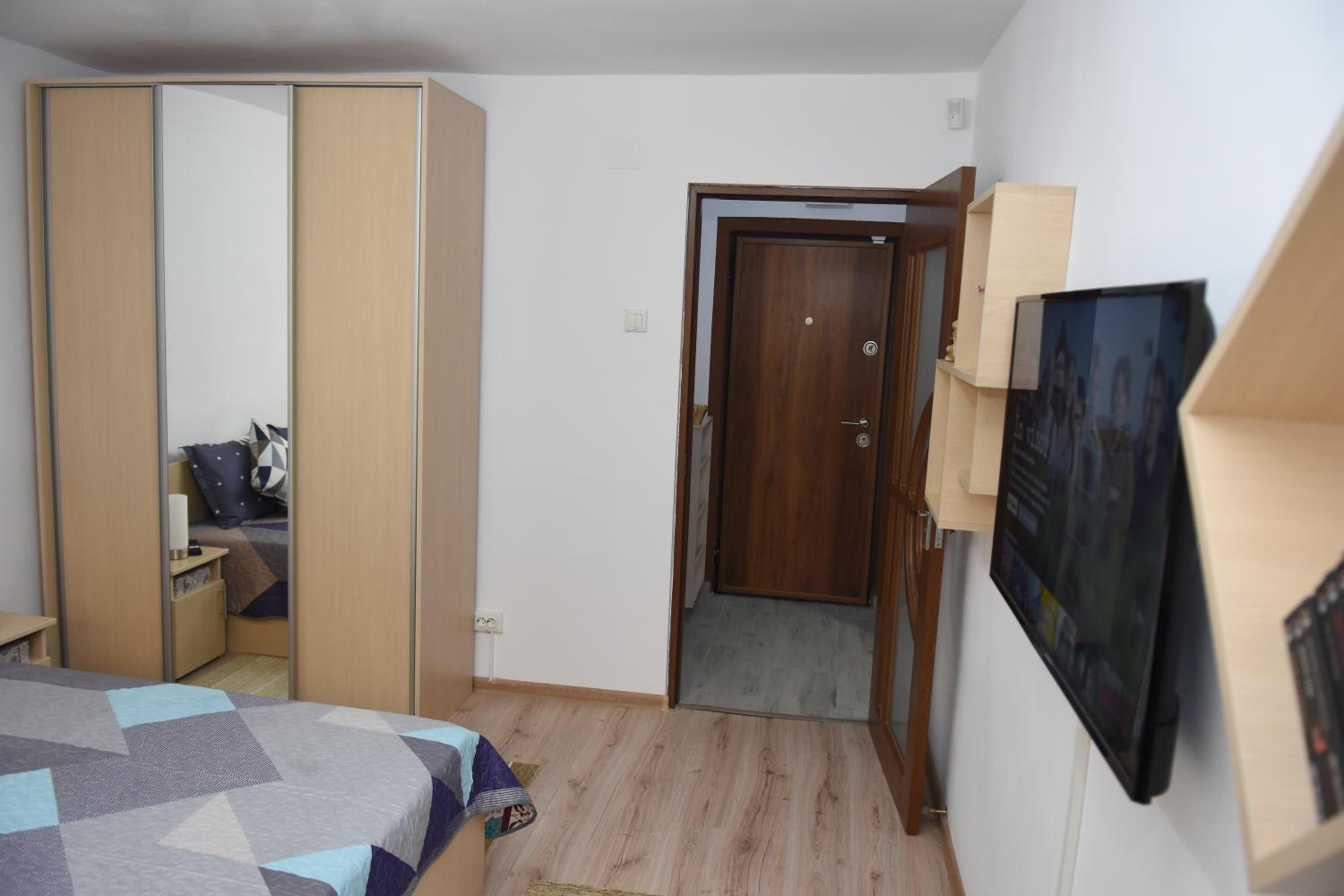 1st Apartment