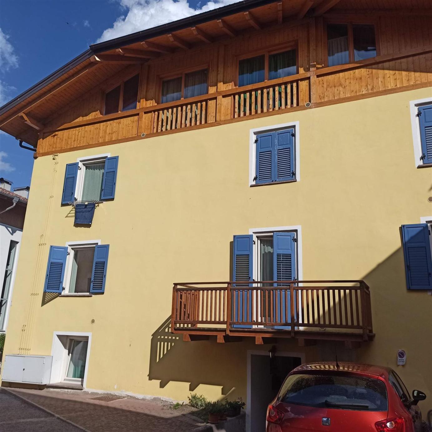 Juli Richi holidays view 5