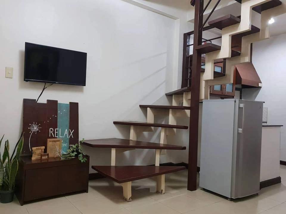Mireya's Transient House view 2