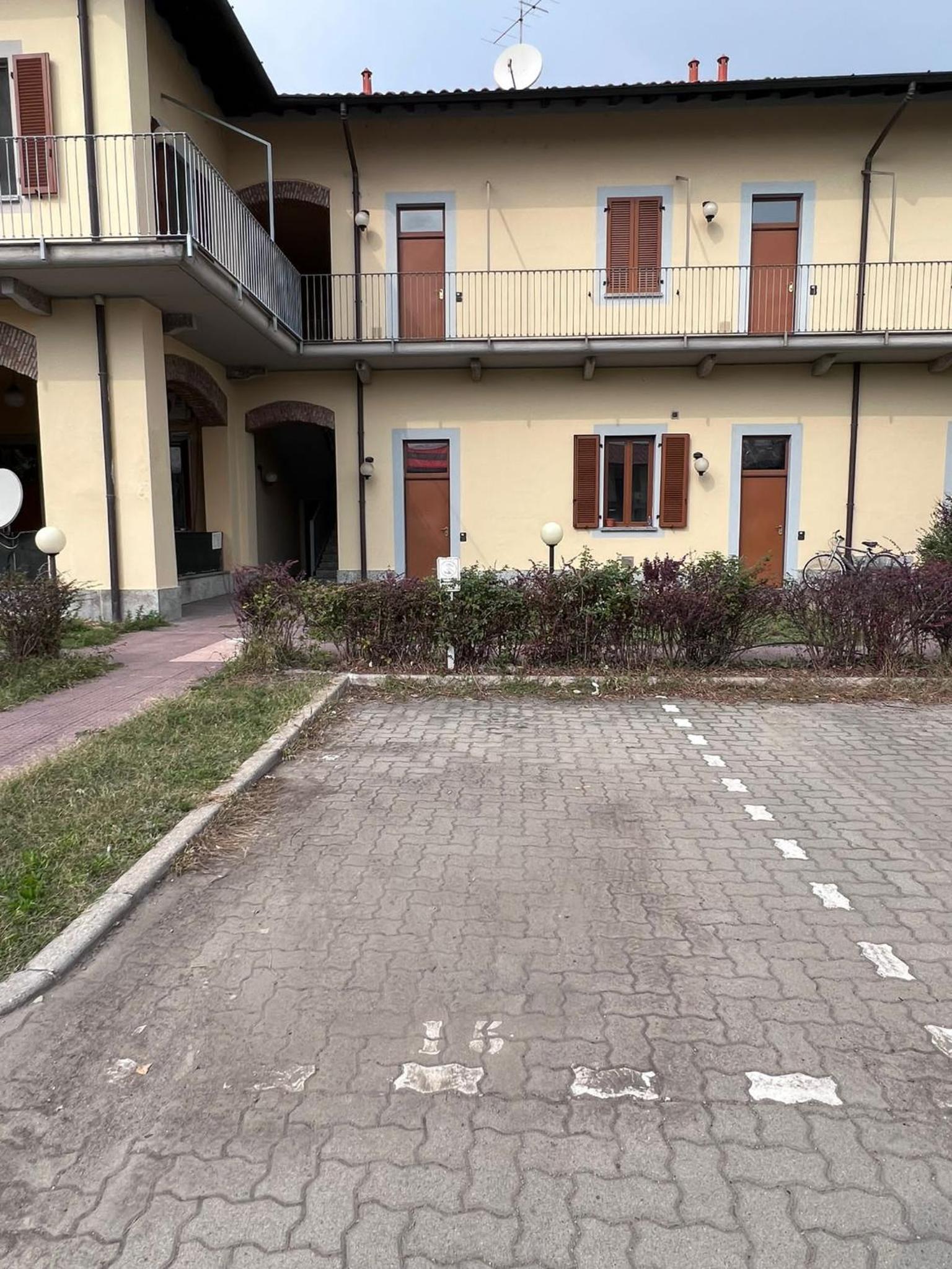 Bnbook-Monolocale Corte Borromeo view 3