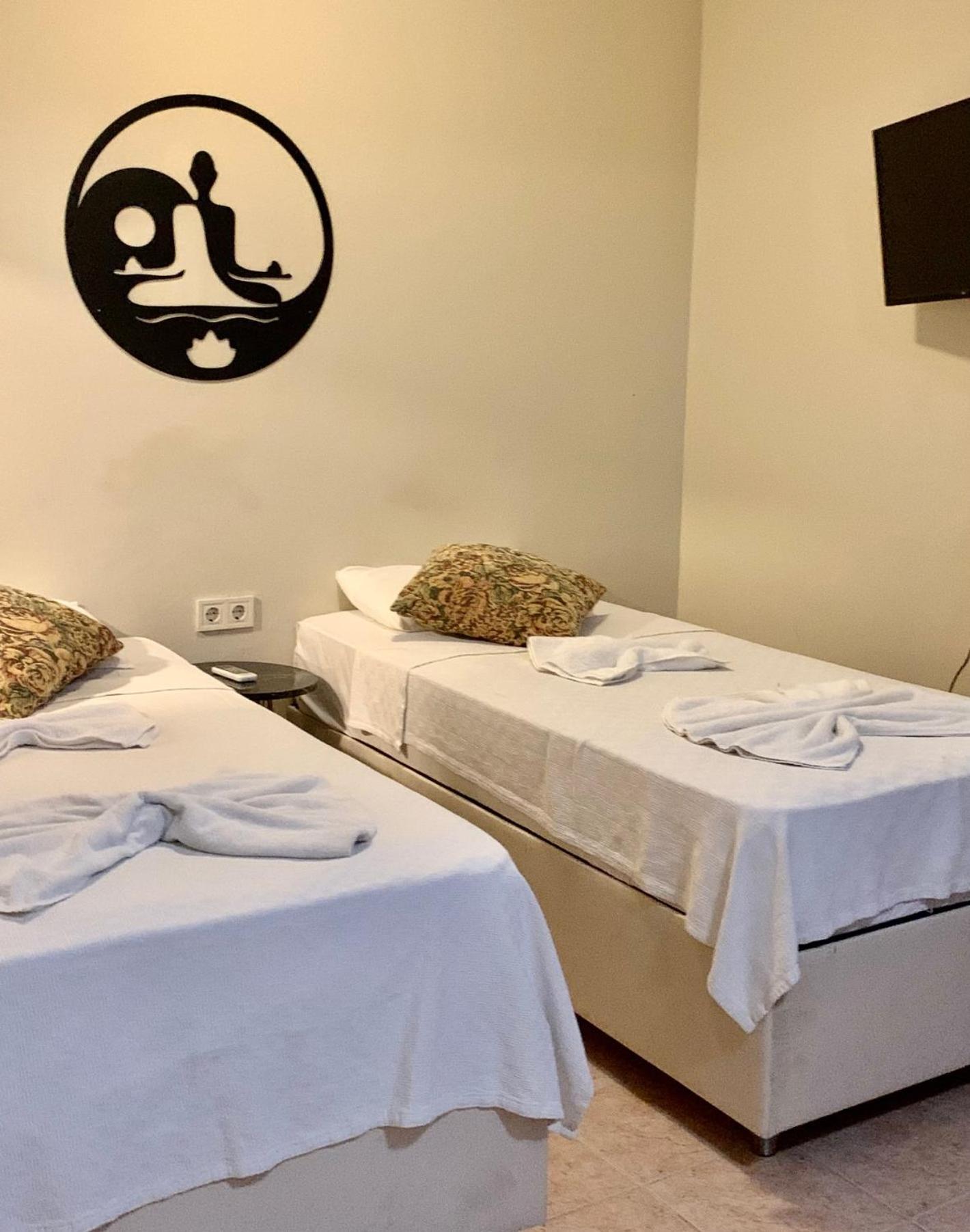 Rosy Suites Hotel - Image 90