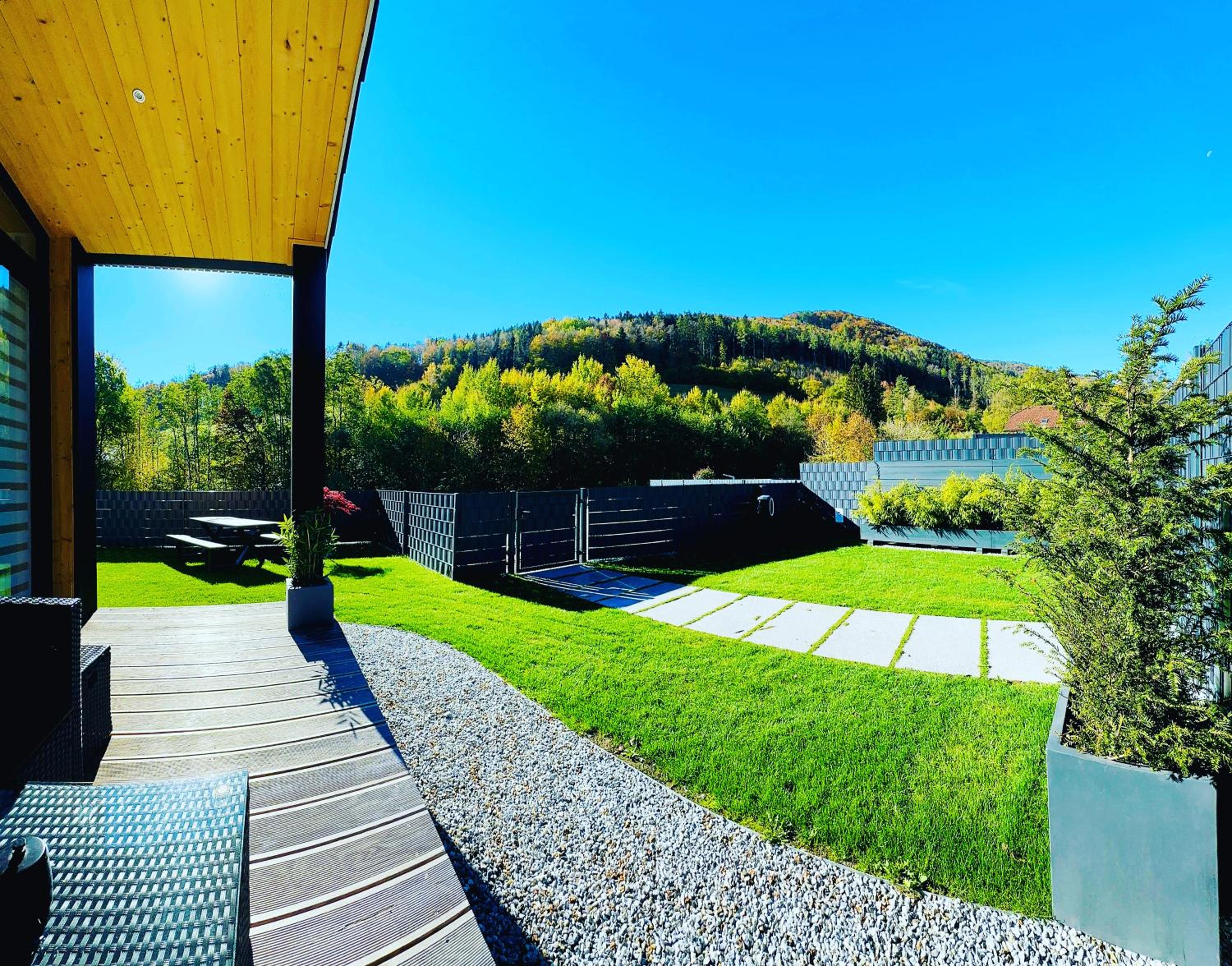 Voralpen Lodge - Ferienhaus mit Gym, Sauna & Hot Tub view 4