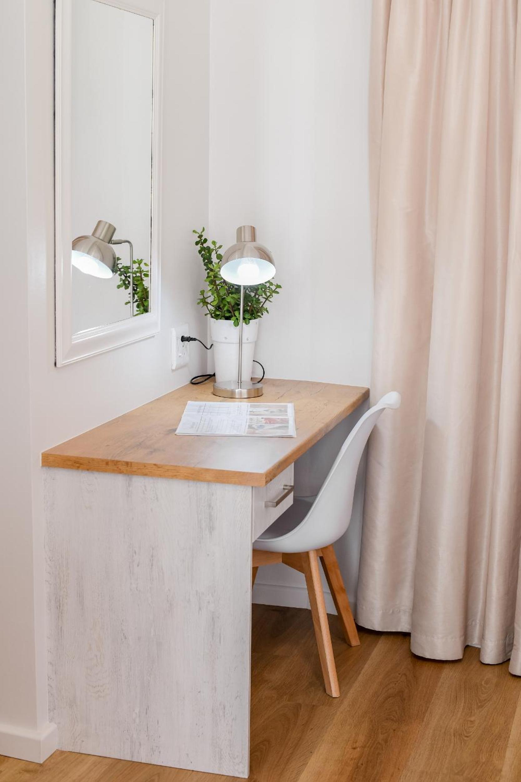 Four Palms Accommodation