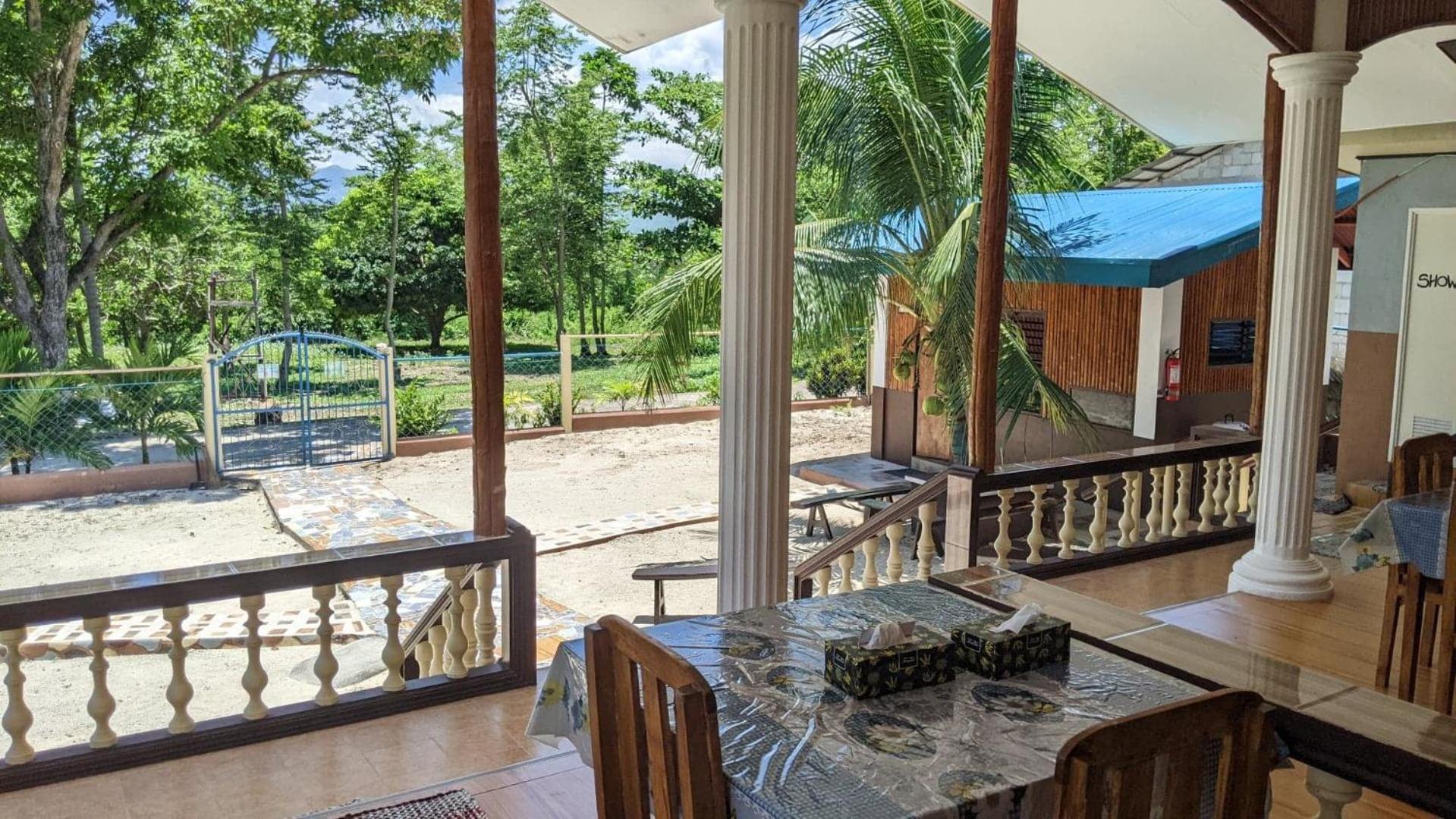 Maya Guest House - Sipaway Island view 4