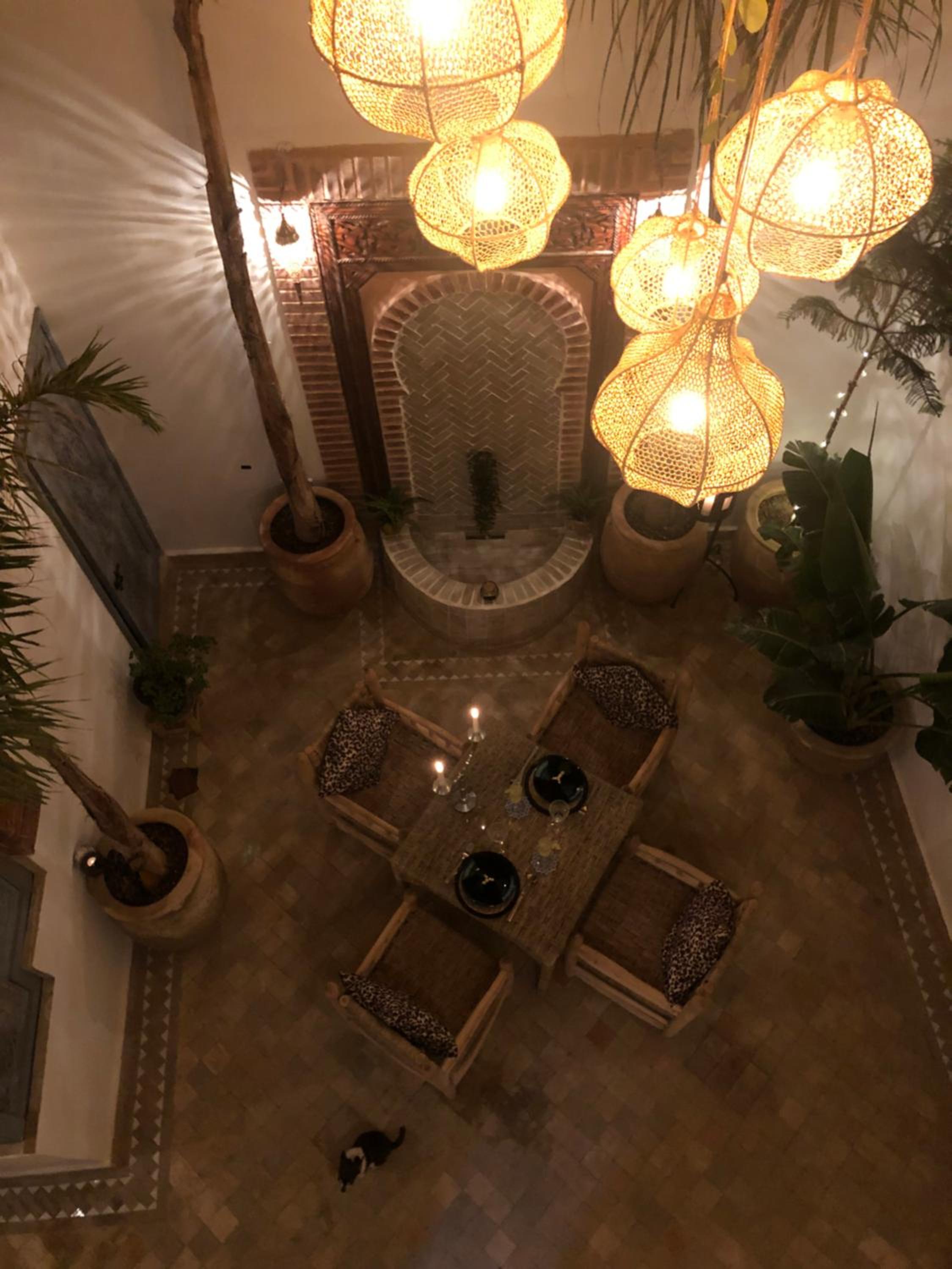 dining