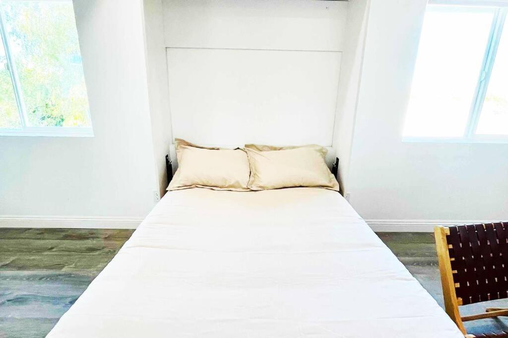 Beautiful newly remodeled home, near JT Park view 5