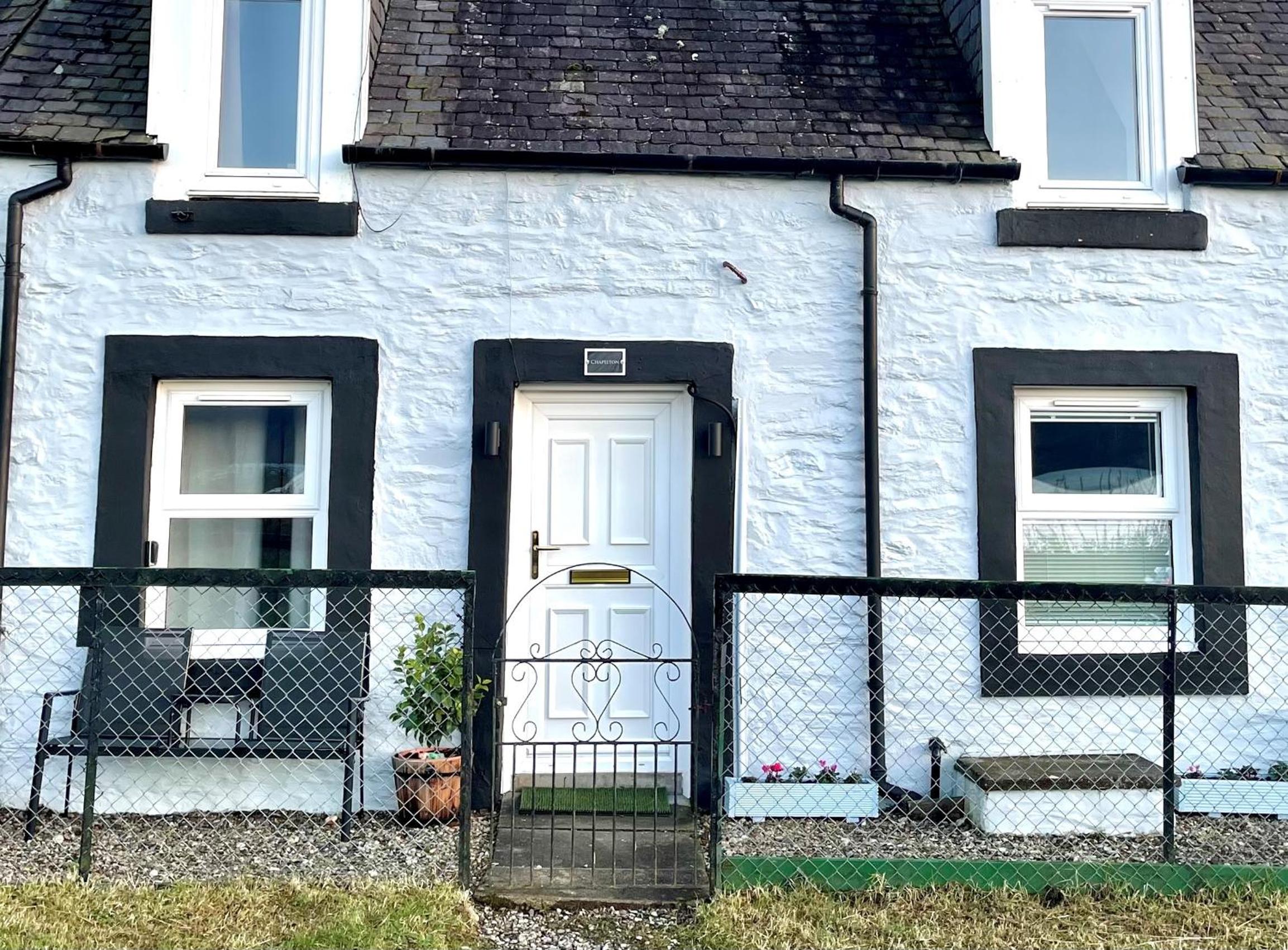 Hotel Chapelton Cottage - Image 1