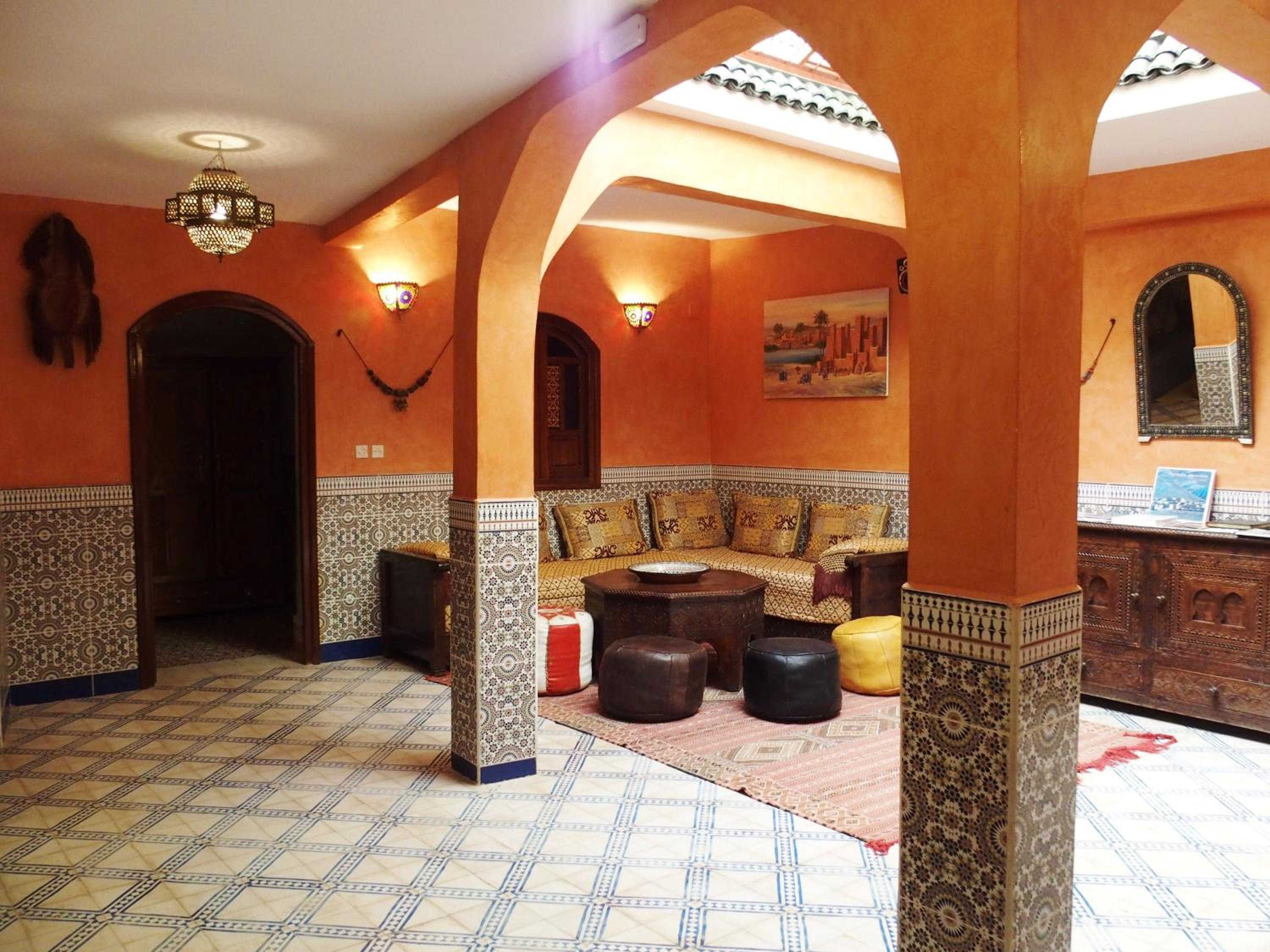lounge