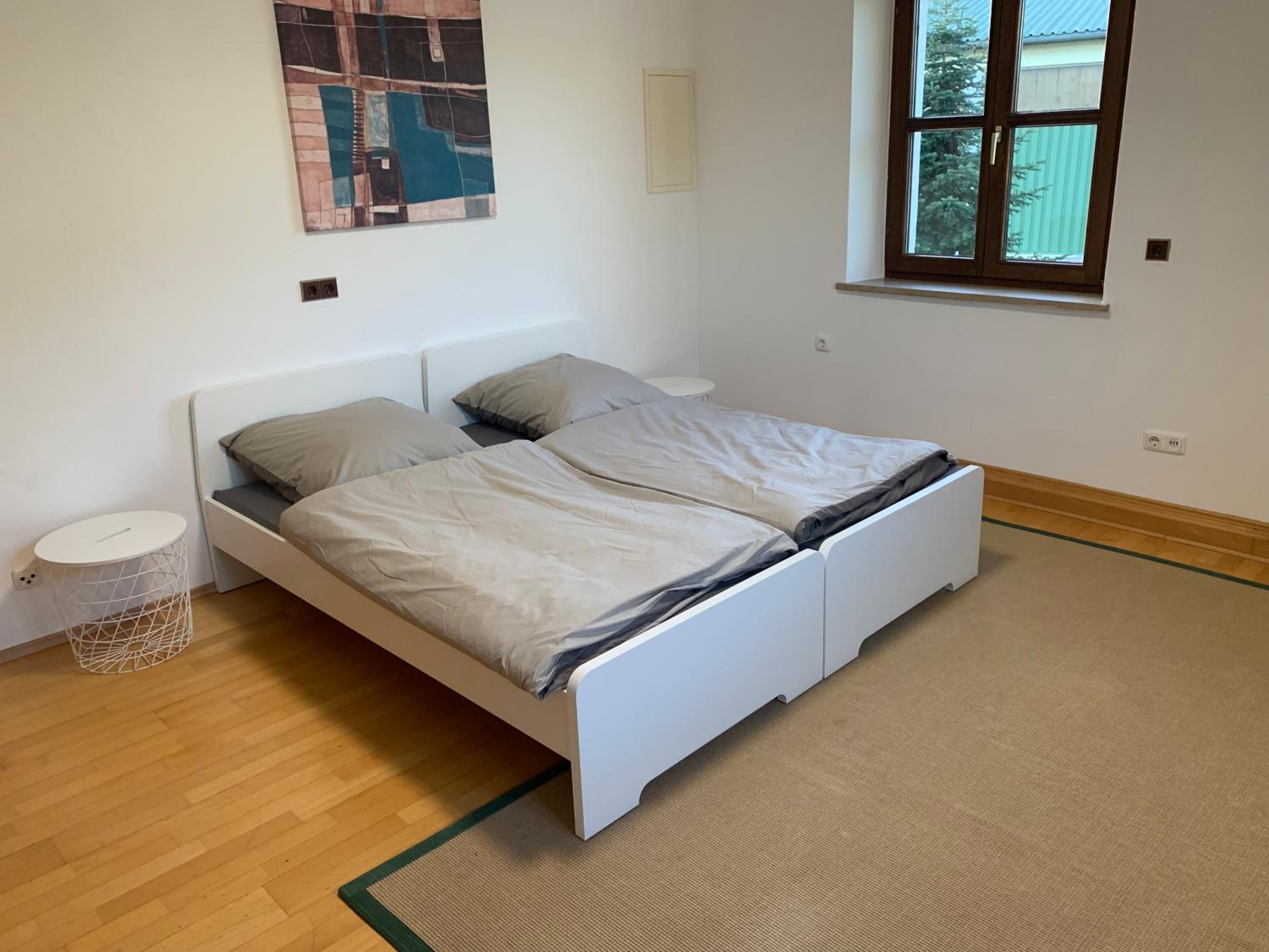Villa mit Pool und Grillplatz in Regensburg