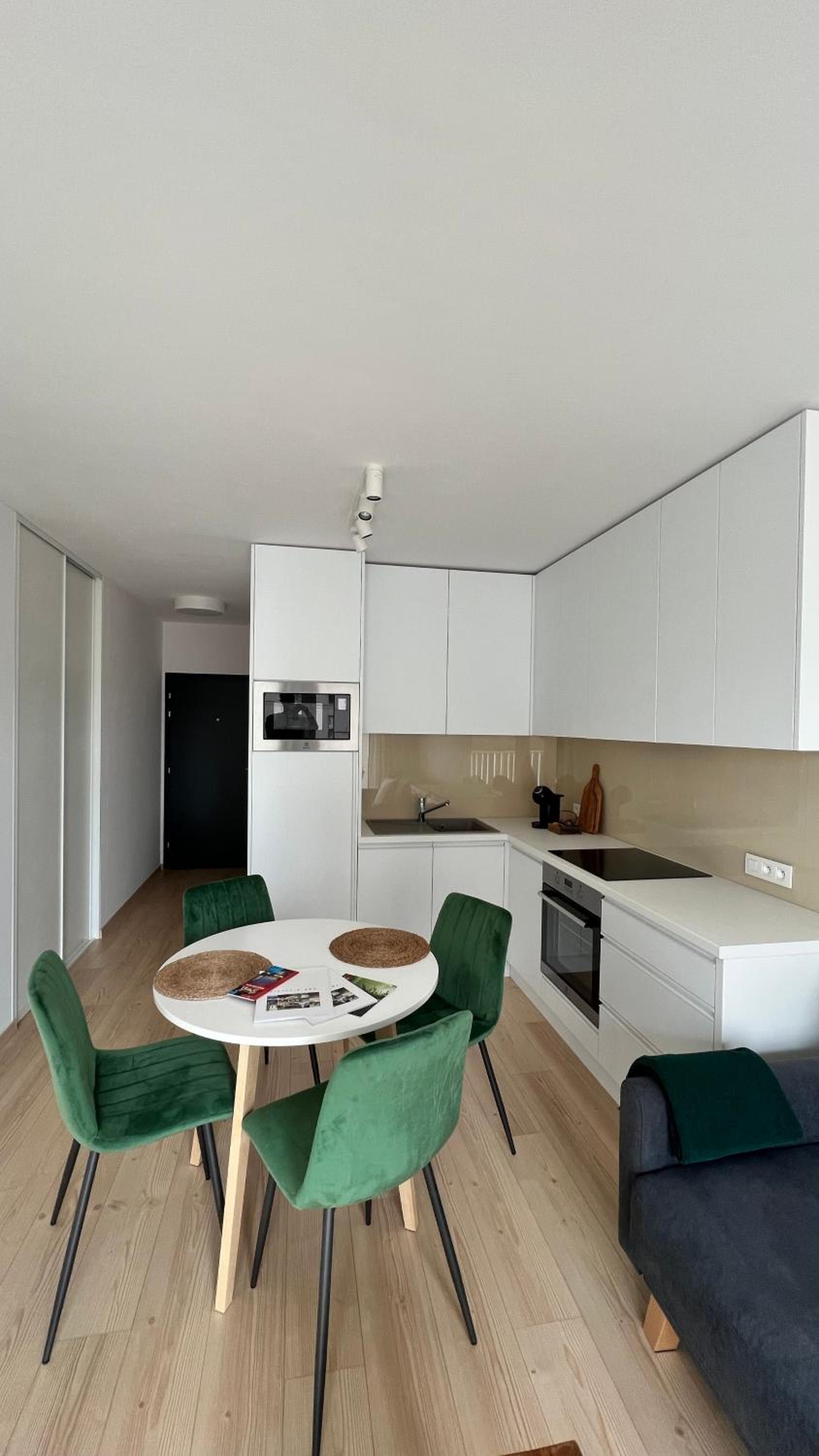 Citycentre apartment Bratislava with free parking