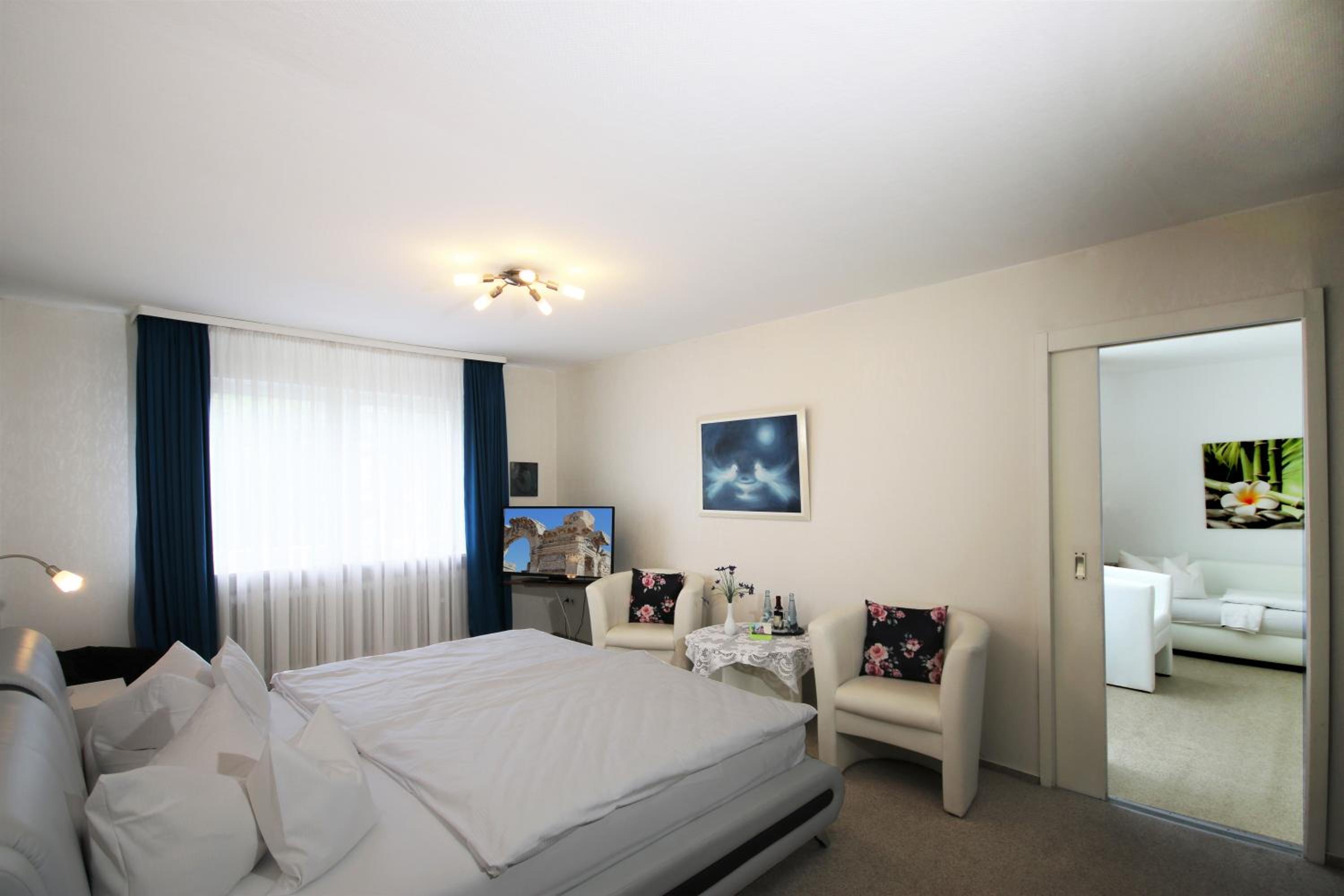 HOTEL YOGA JASMIN ehemals Hotel Eberhardt-Burghardt view 4