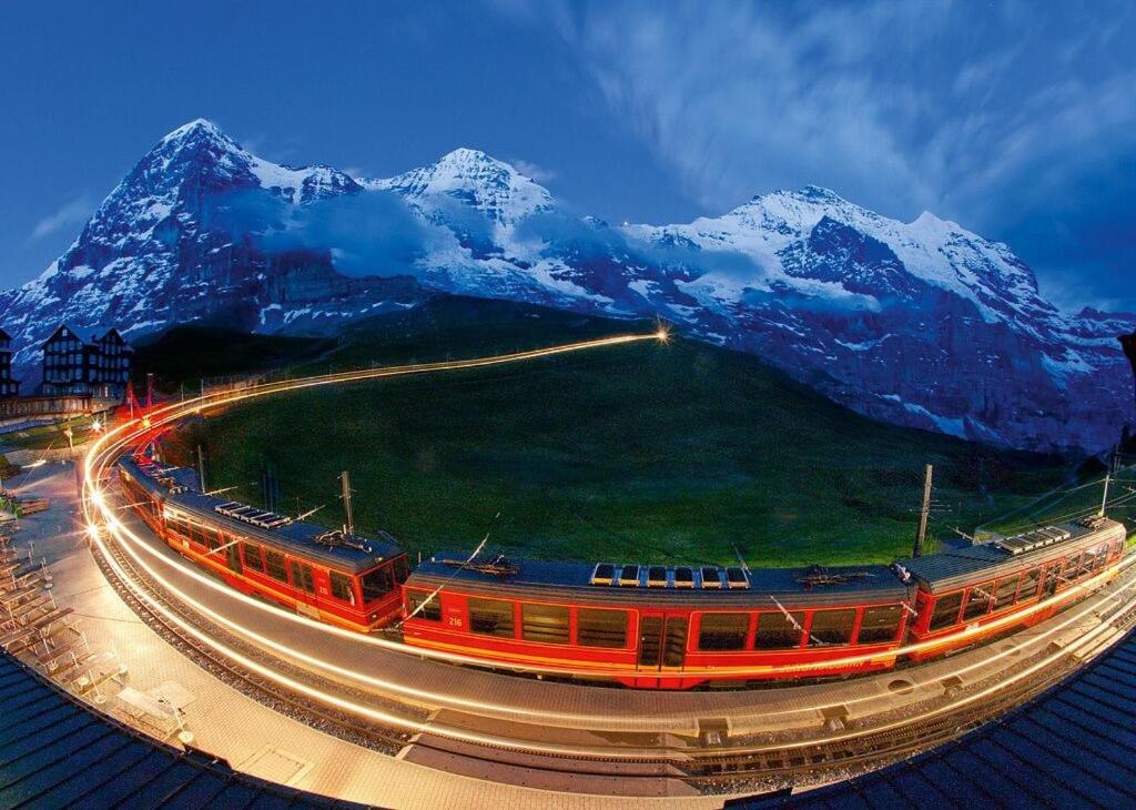 Wengen Ski Cup Lauberhorn flat available