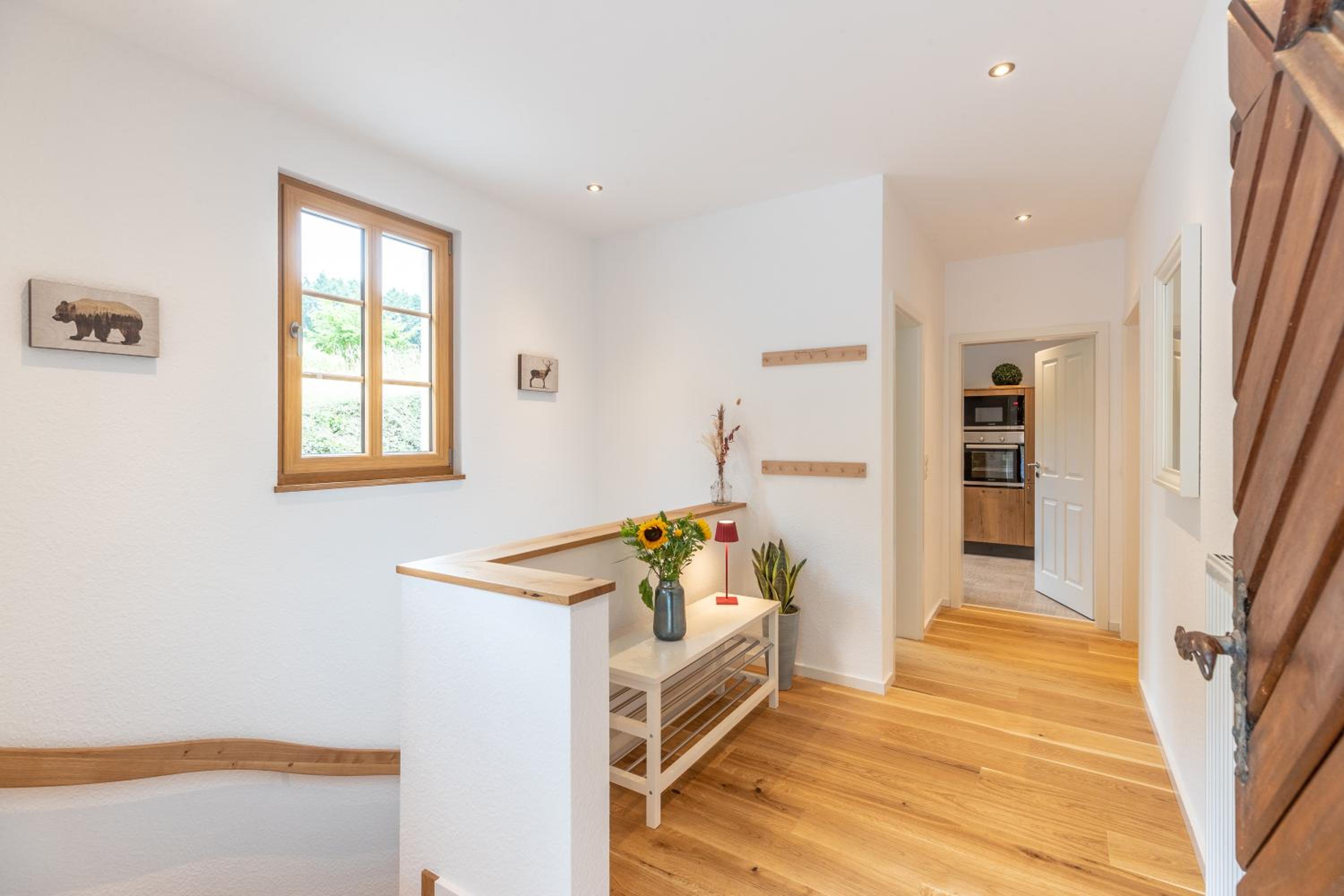 Landhaus Karbach mit Gartensauna und Hot Tub, eingezäunter Garten, 4-10 Personen