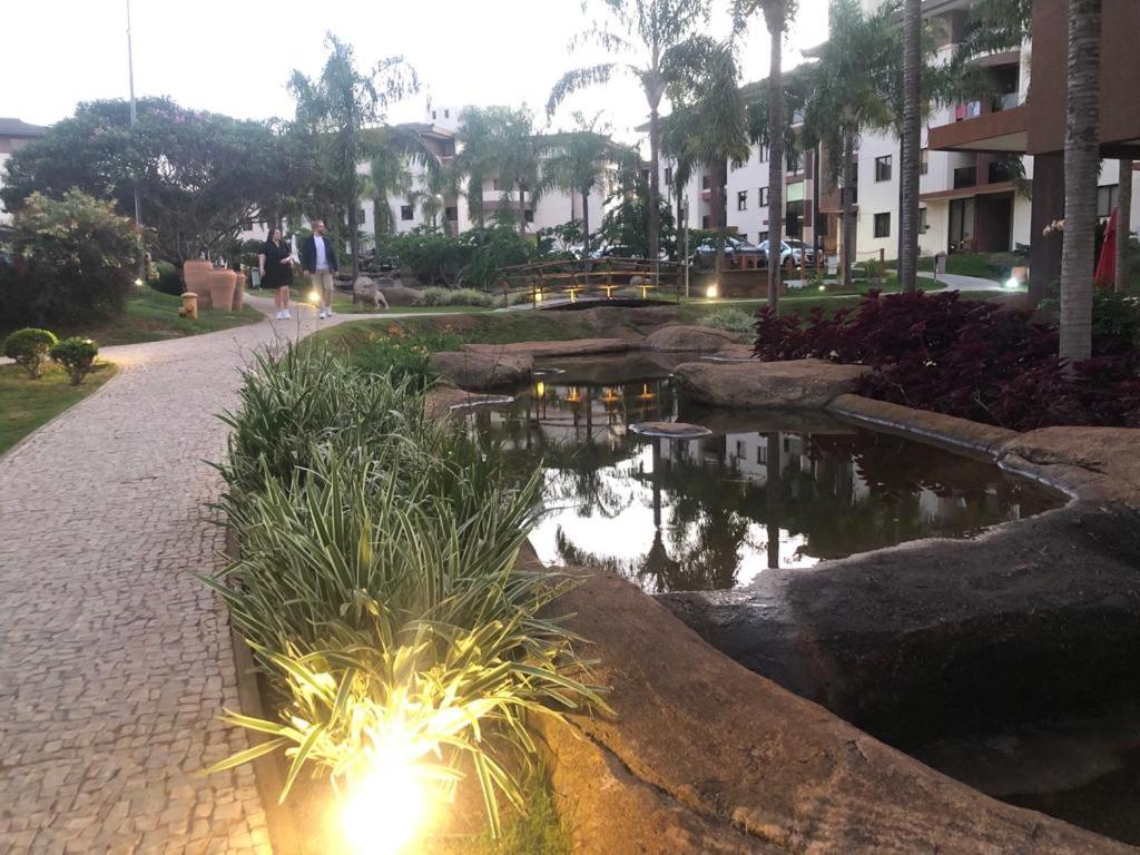 Life Resort Flat - Torre F - Beira do lago view 3