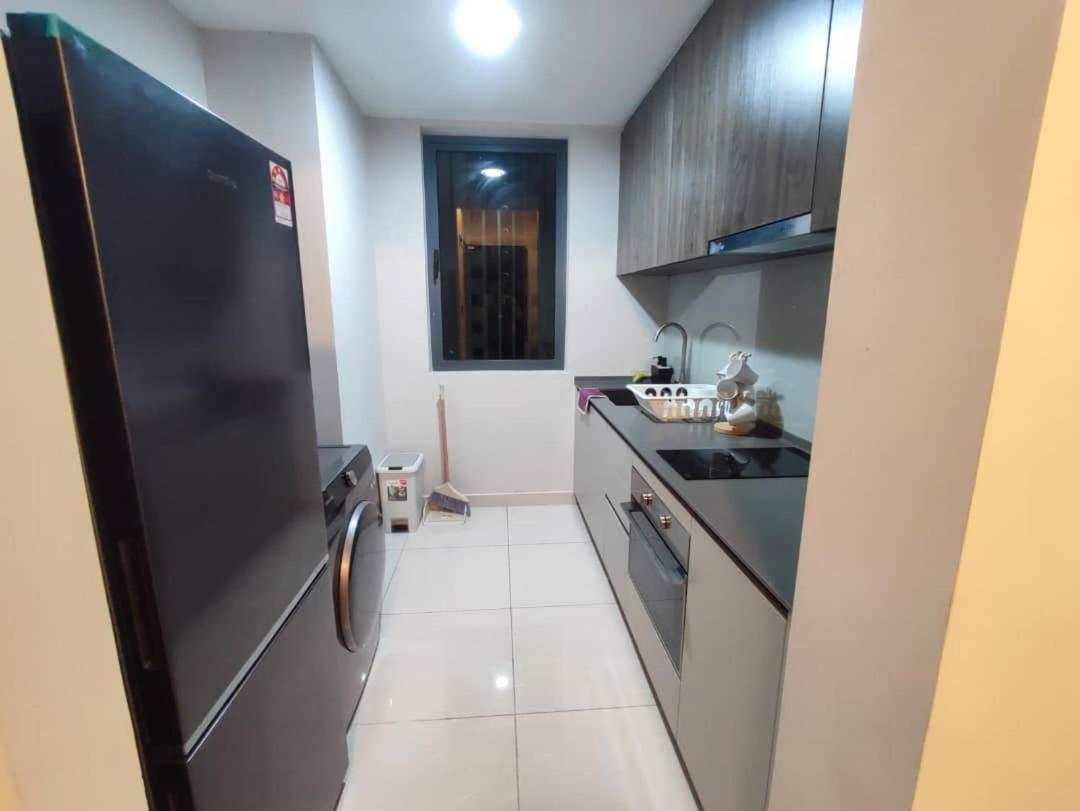 Datum Jelatek linked LRT and MALL with Netflix -Disney -WashDryer