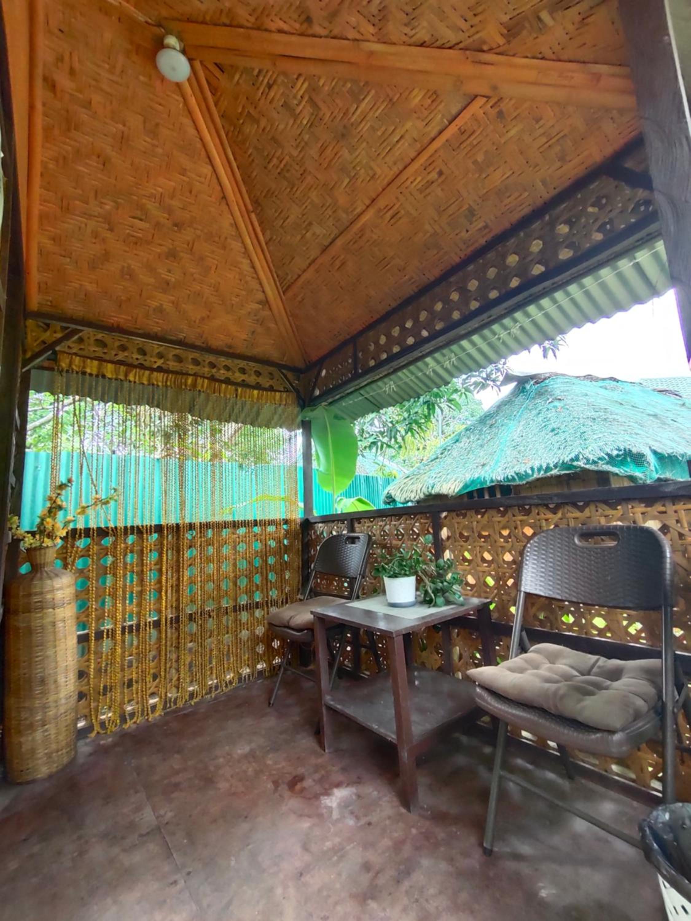 ADRIANA's PLACE TROPICAL GUESTHOUSE