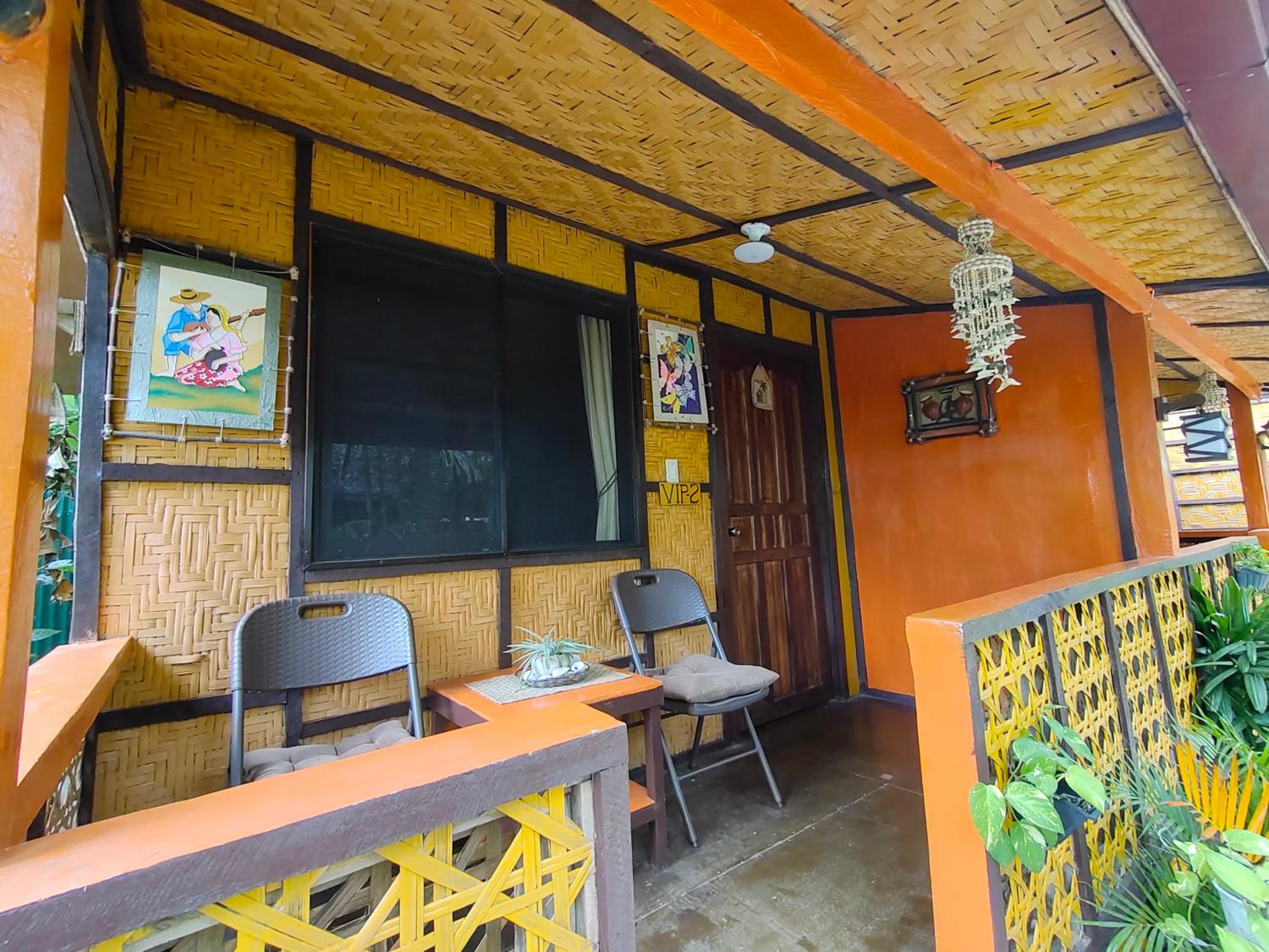 ADRIANA's PLACE TROPICAL GUESTHOUSE