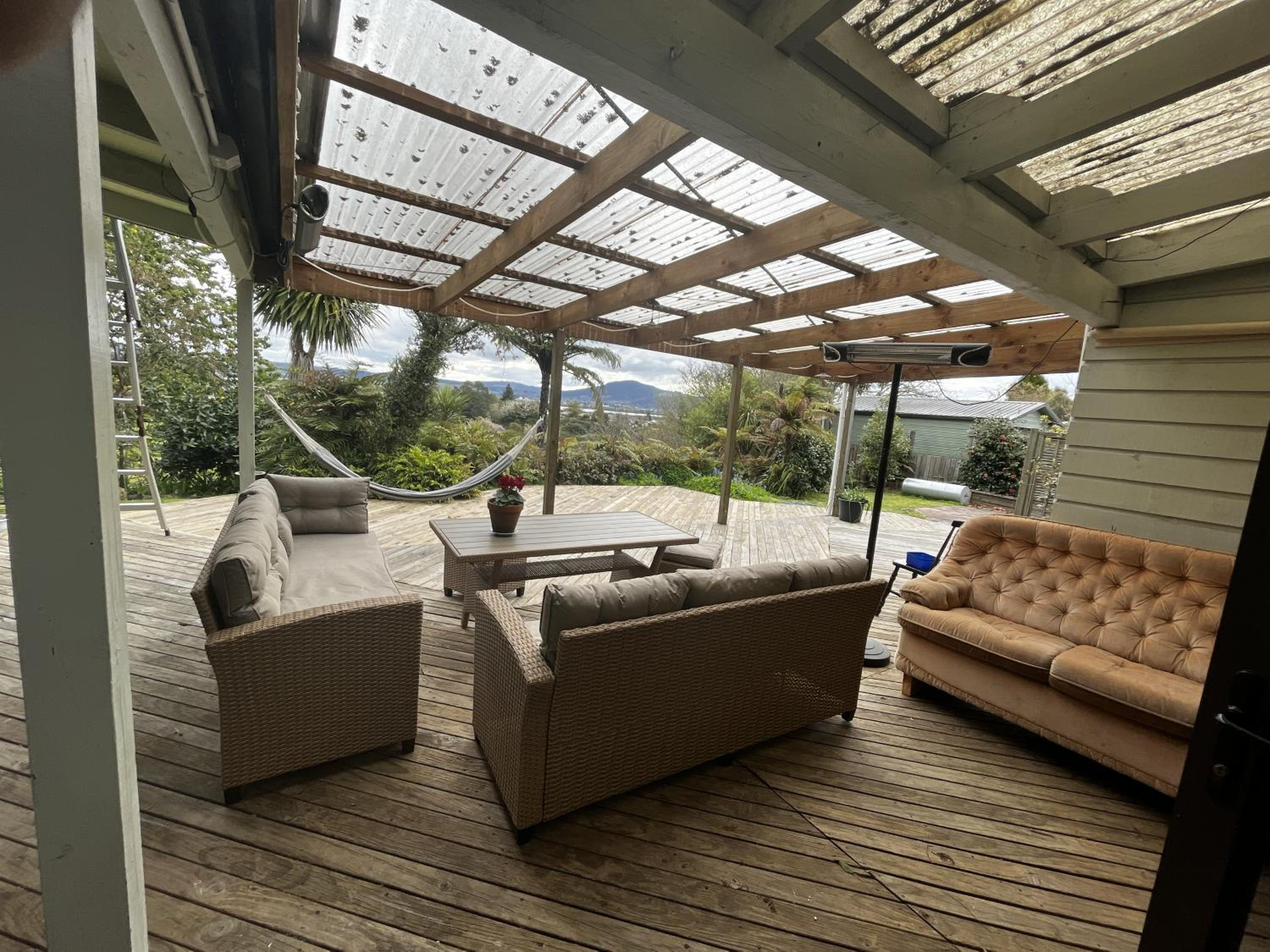 Luigi's home view 2