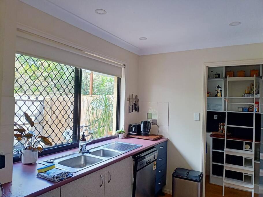 Tingalpa Townhouse Treat