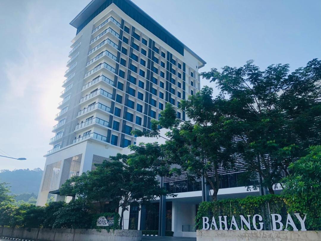 Hotel Bahang Bay Hotel - Image 1