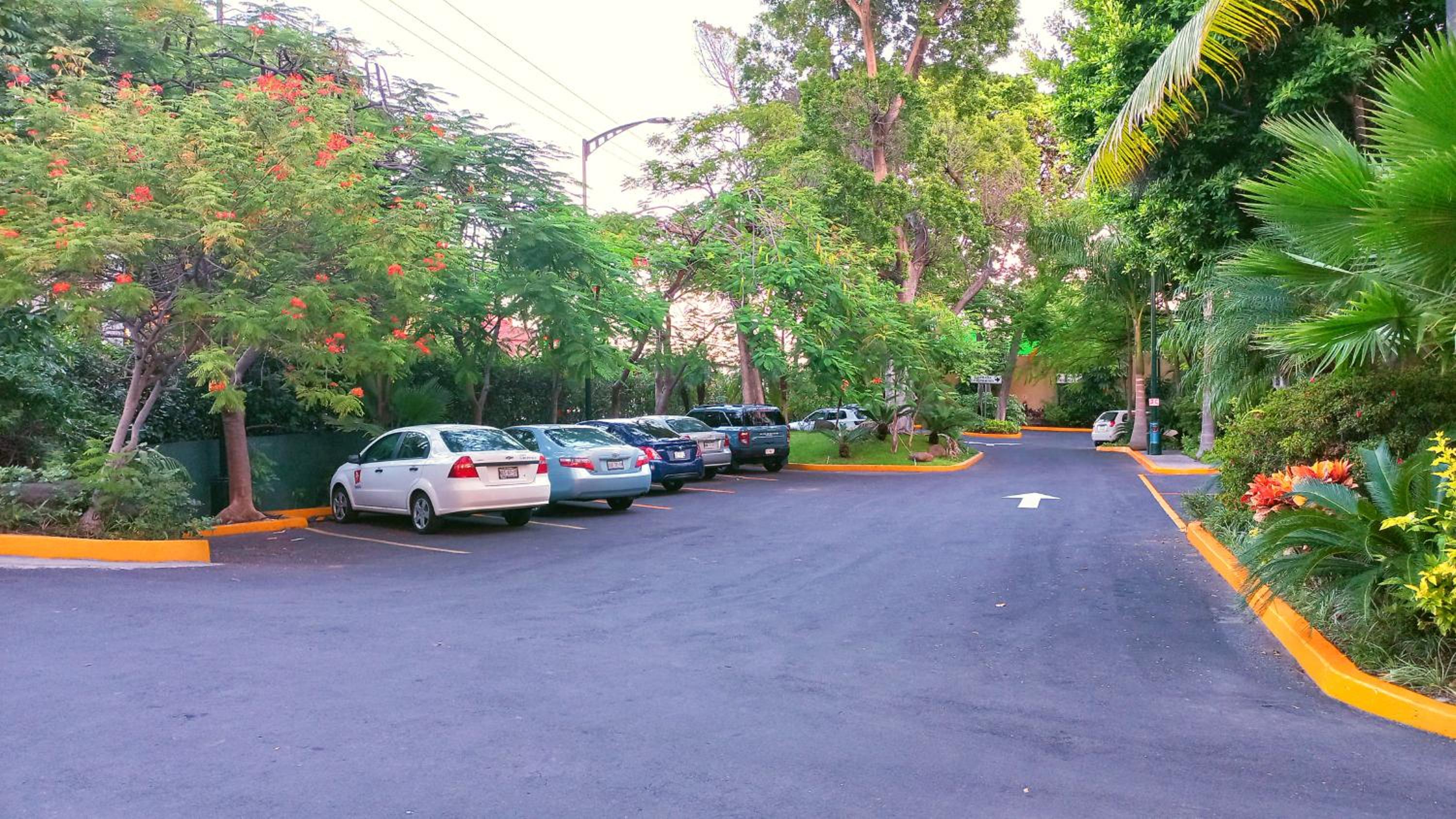 Holiday Inn Express & Suites Cuernavaca by IHG