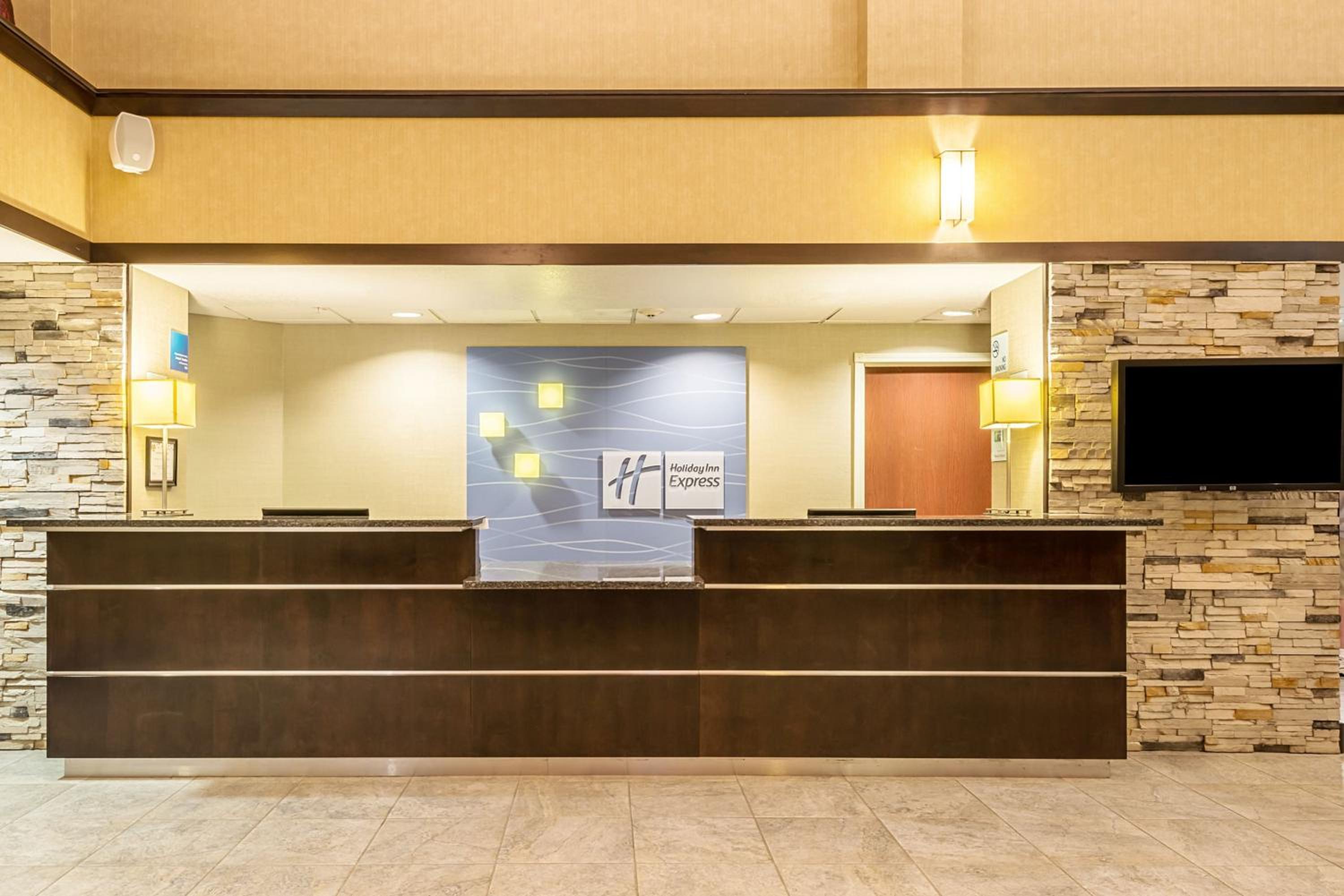 Casper Vacations - Holiday Inn Express Casper I-25, an IHG Hotel - Property Image 19
