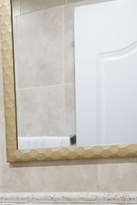 Dominican Suite 23, Incredible 1 Bed Apt (DS23) view 2