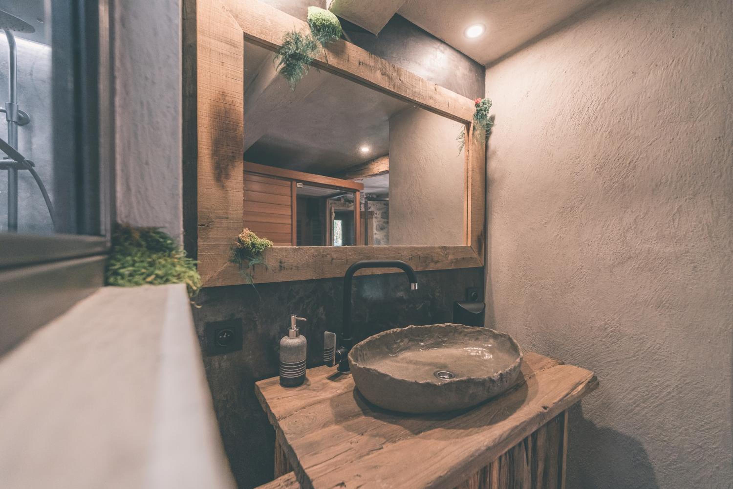 Romantic Getaway - Sauna and Jacuzzi - El Clandestino