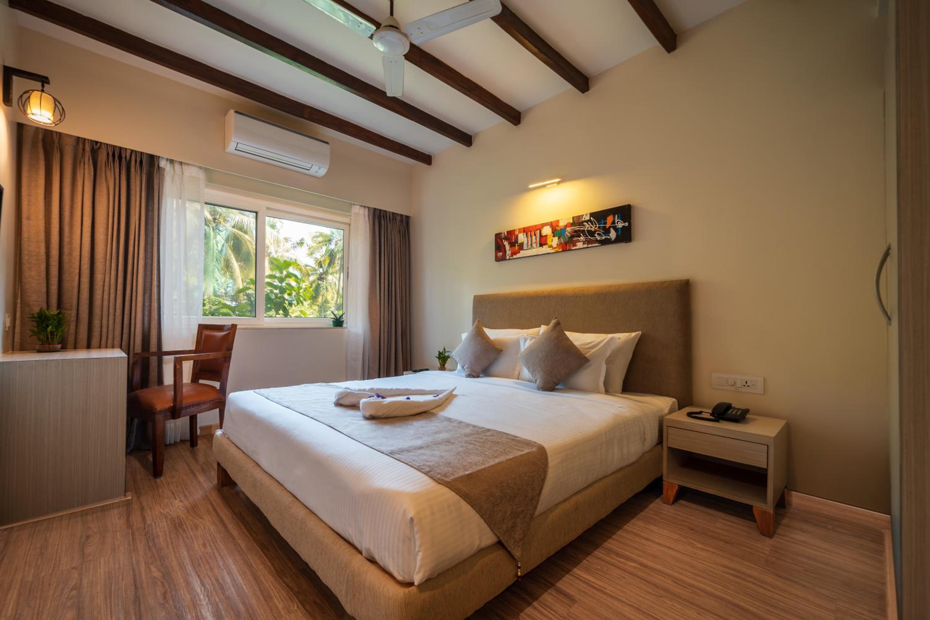 Evoke Premium Candolim, North Goa view 5