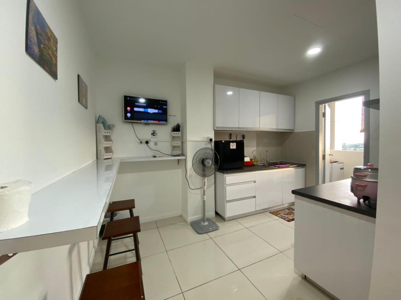 SA Sutera Avenue Homestay Opposite Imago KK photo 3