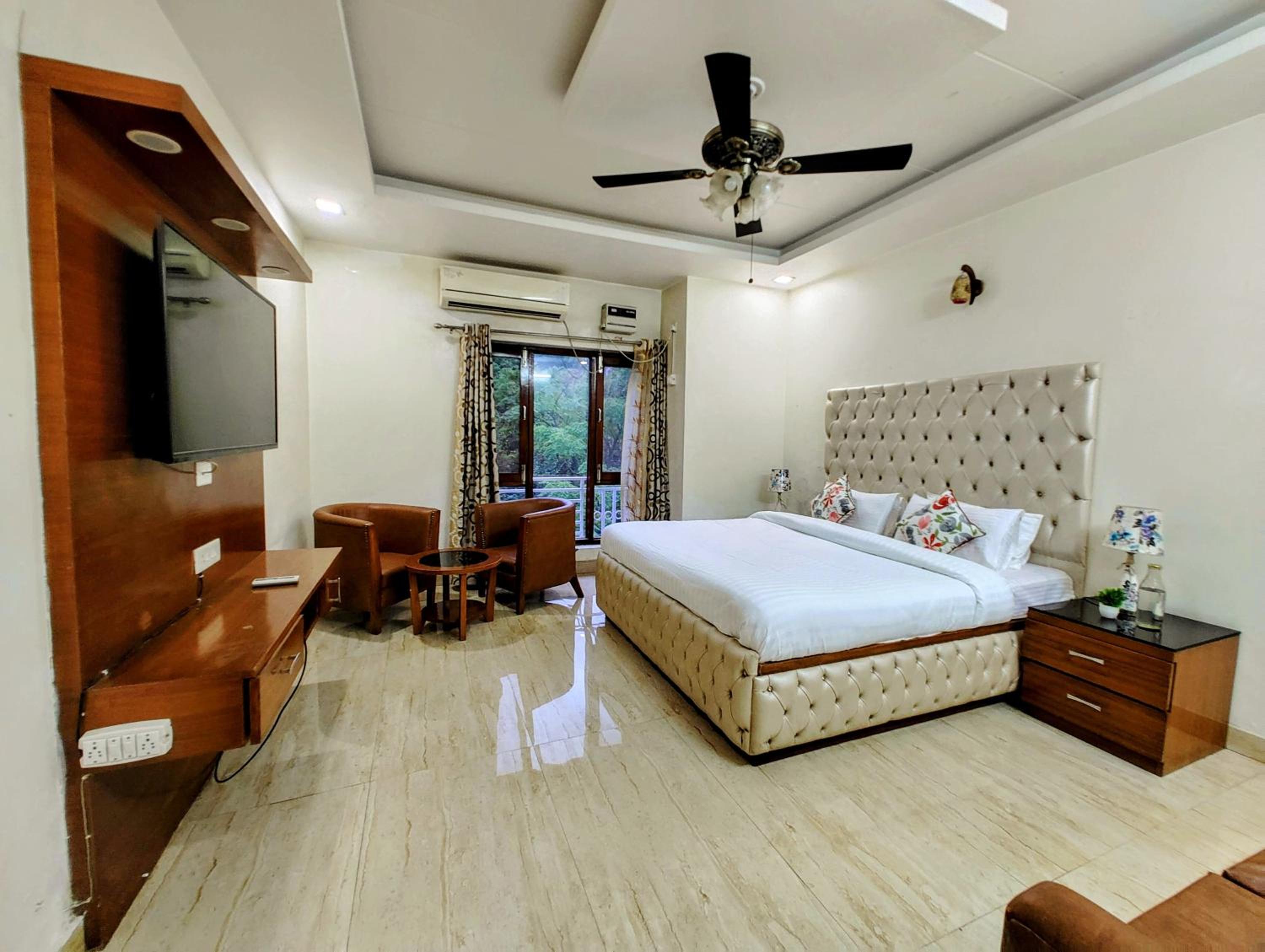 Plum Penthouse 3BHK with RooftopTerrace on 3rd Floor view 3