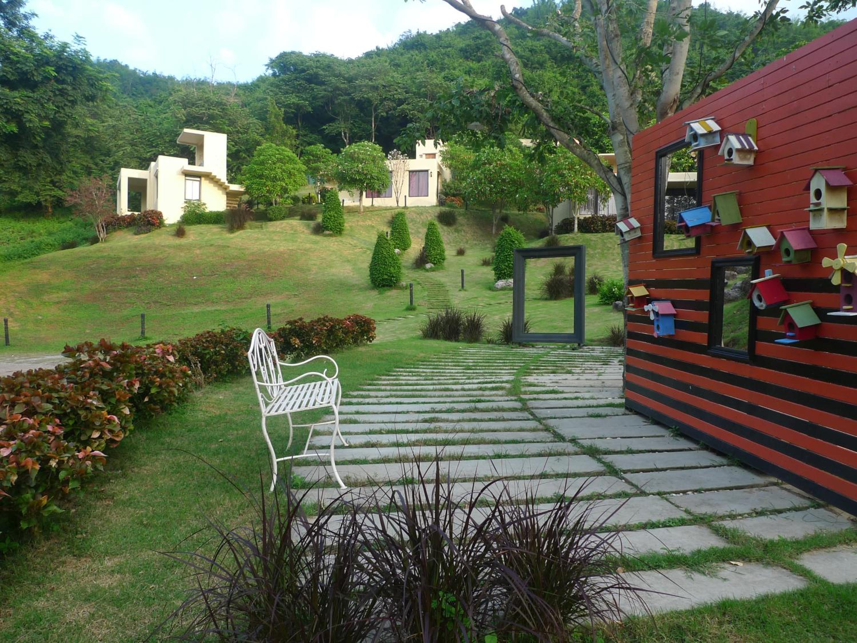 Hi-scene Resort