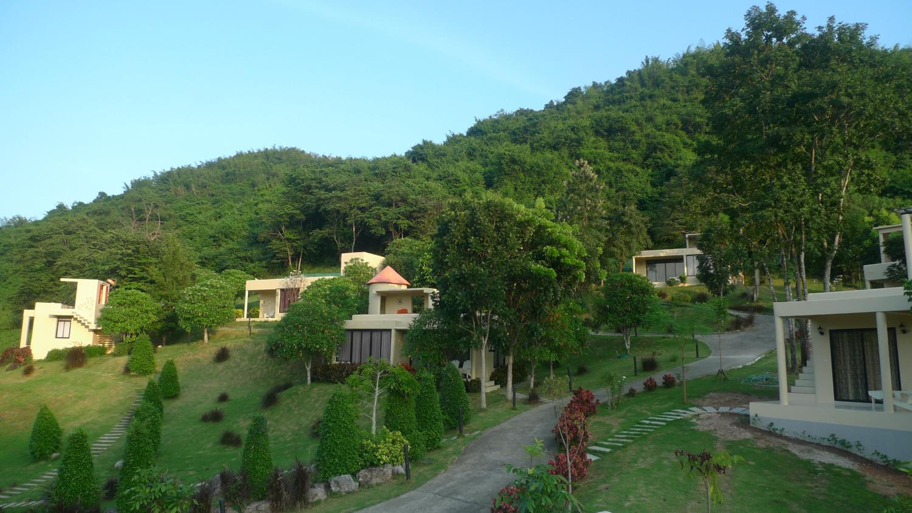 Hi-scene Resort