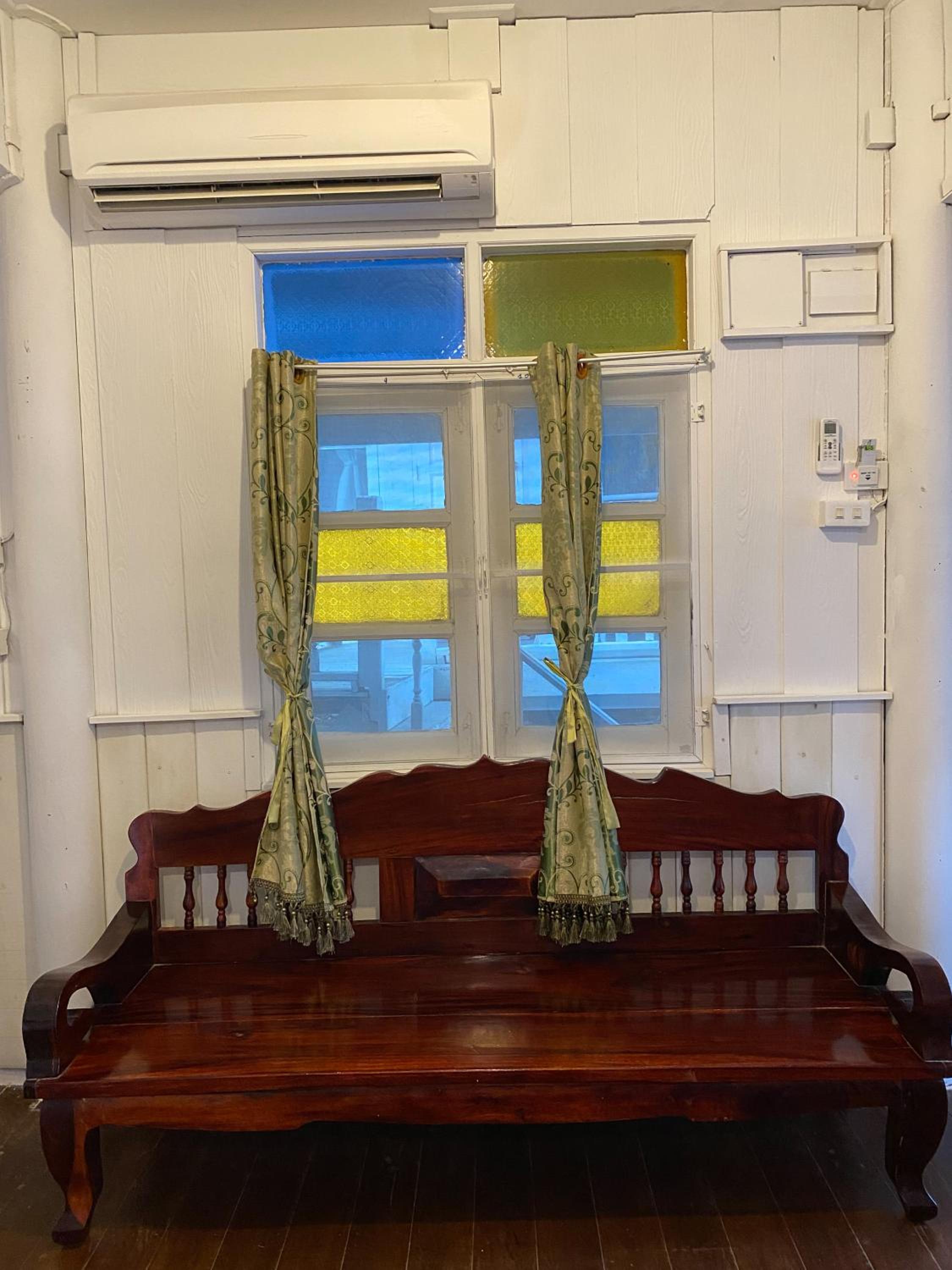 Banthaisangthain Resort