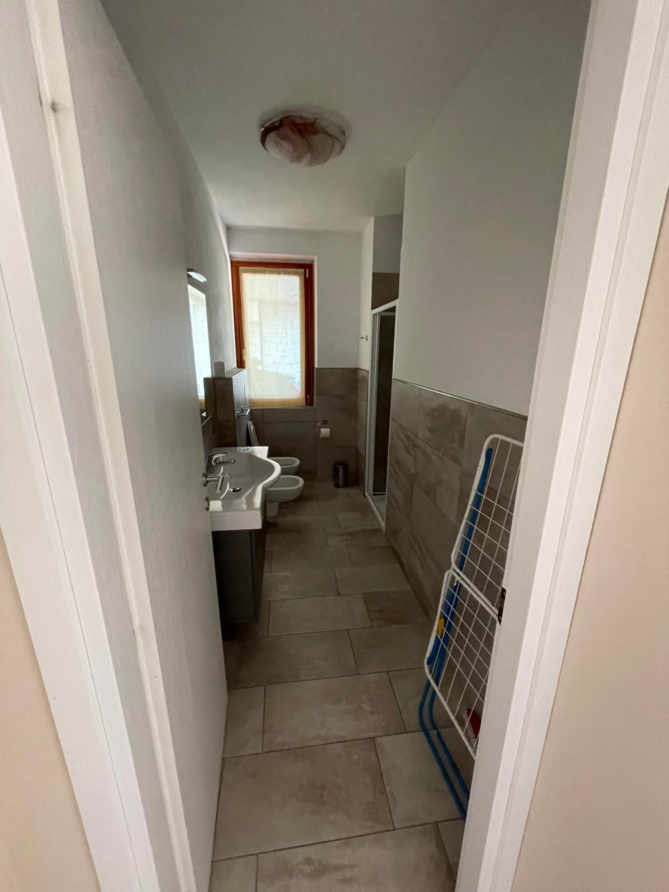 Villa dei Roveri en Tignale — bathroom