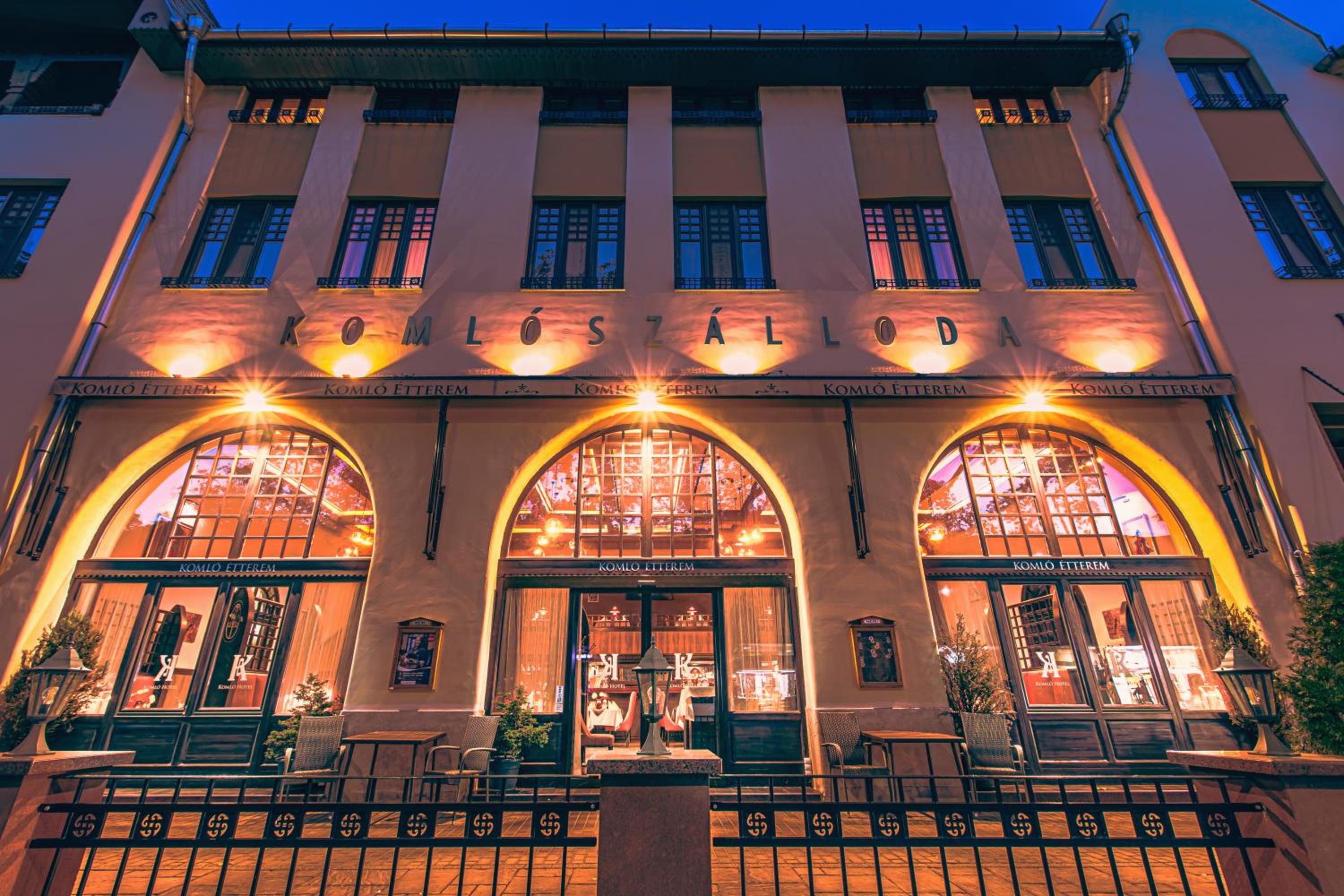 Hotel Komló Hotel Gyula - Image 1