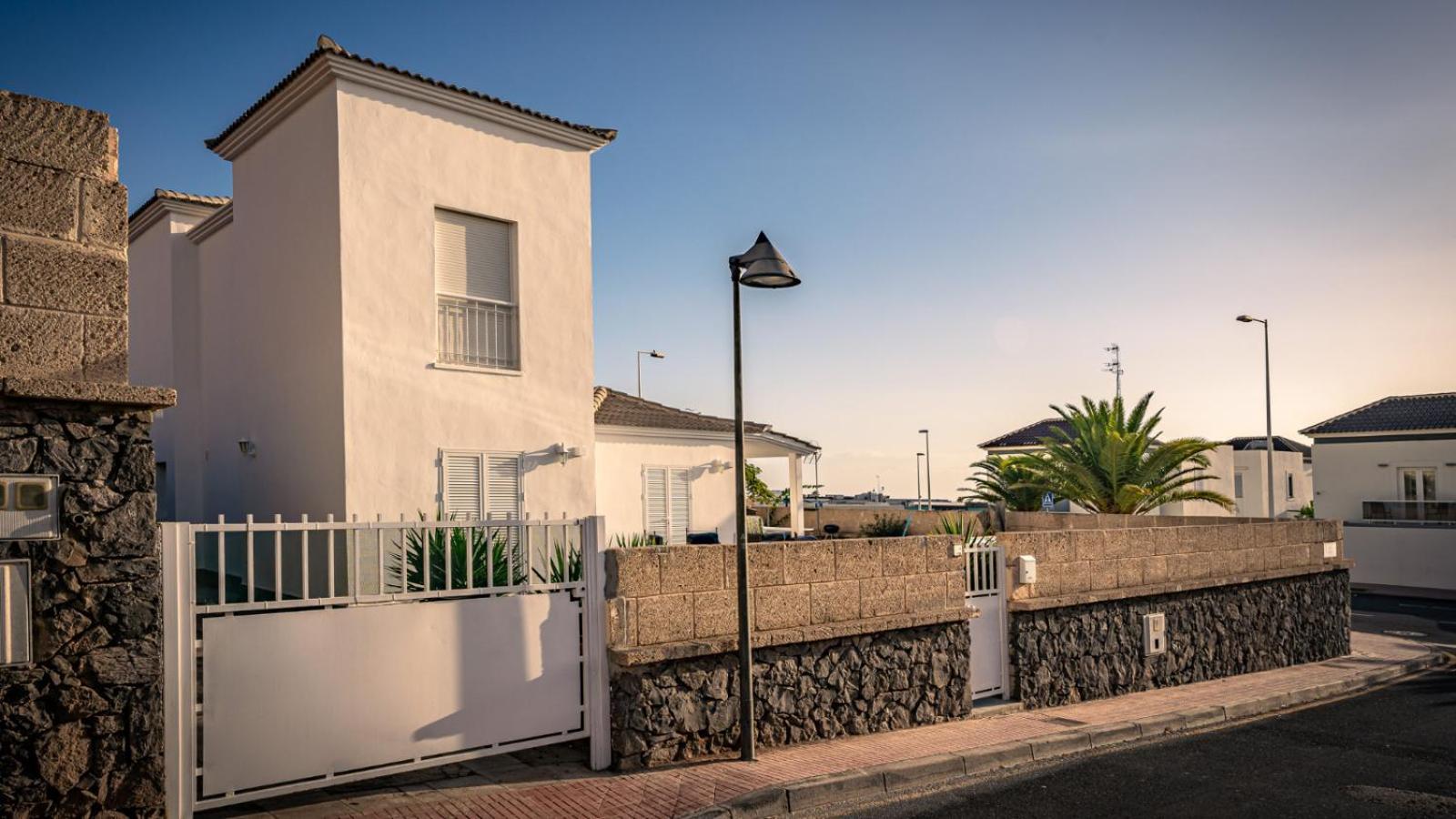 Villa Madroñal Tenerife South