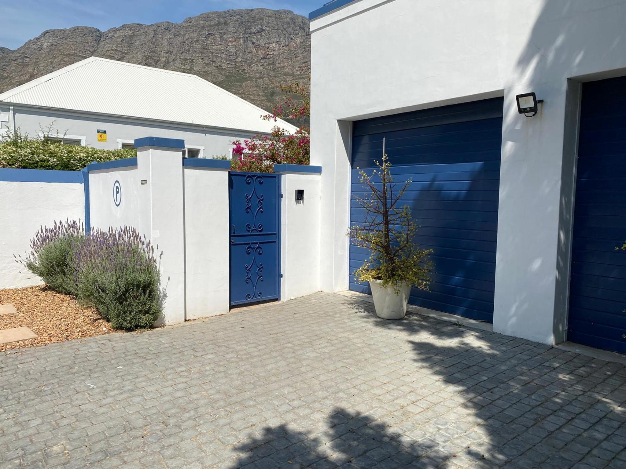 Mirabelle Guesthouse — photo 40