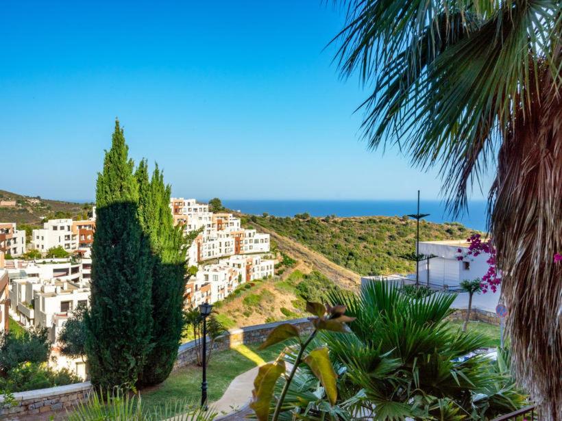 Marbella Hills