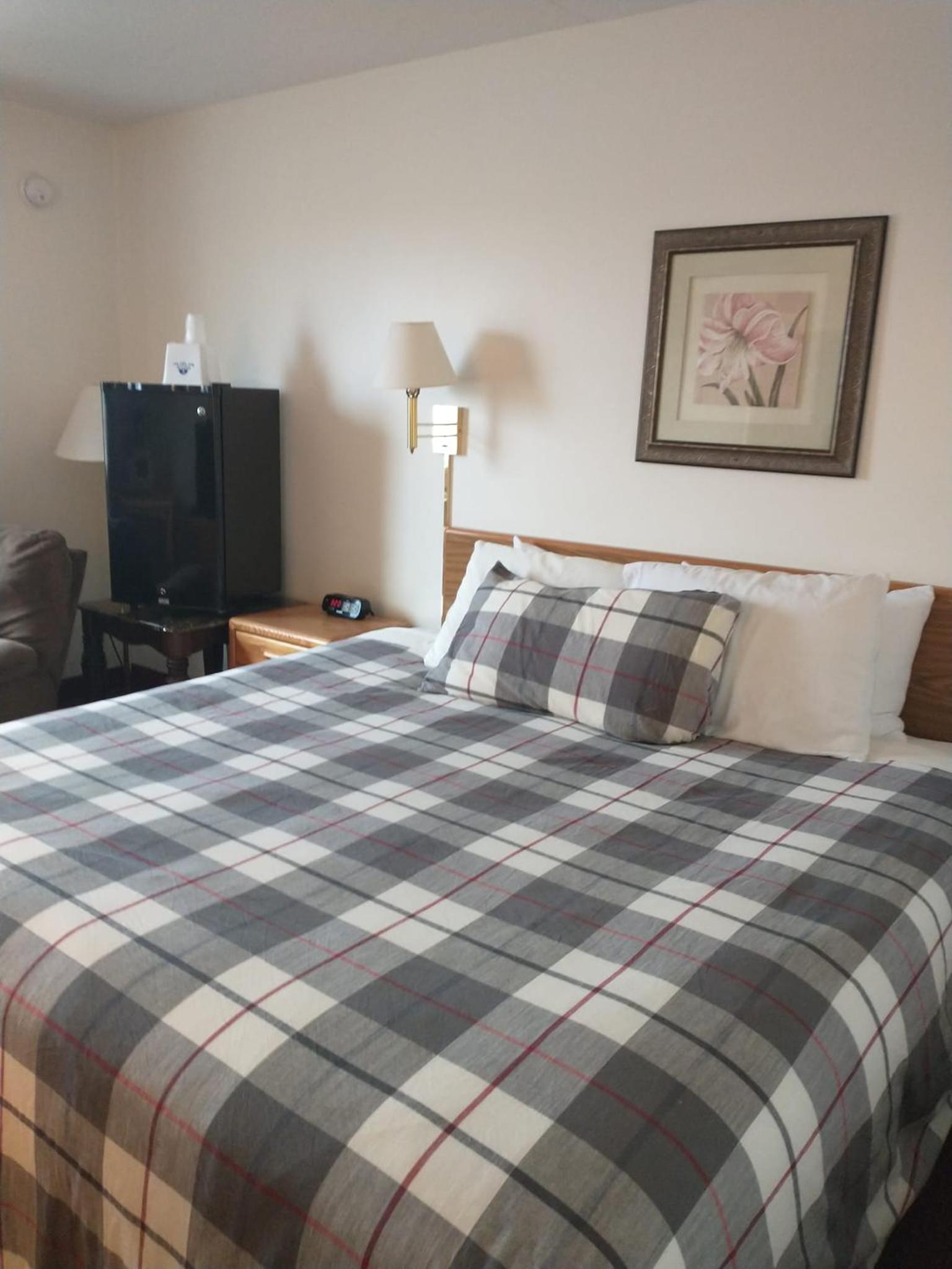 Sauk River Inn  Suites, a Travelodge by Wyndham - Property Image 7