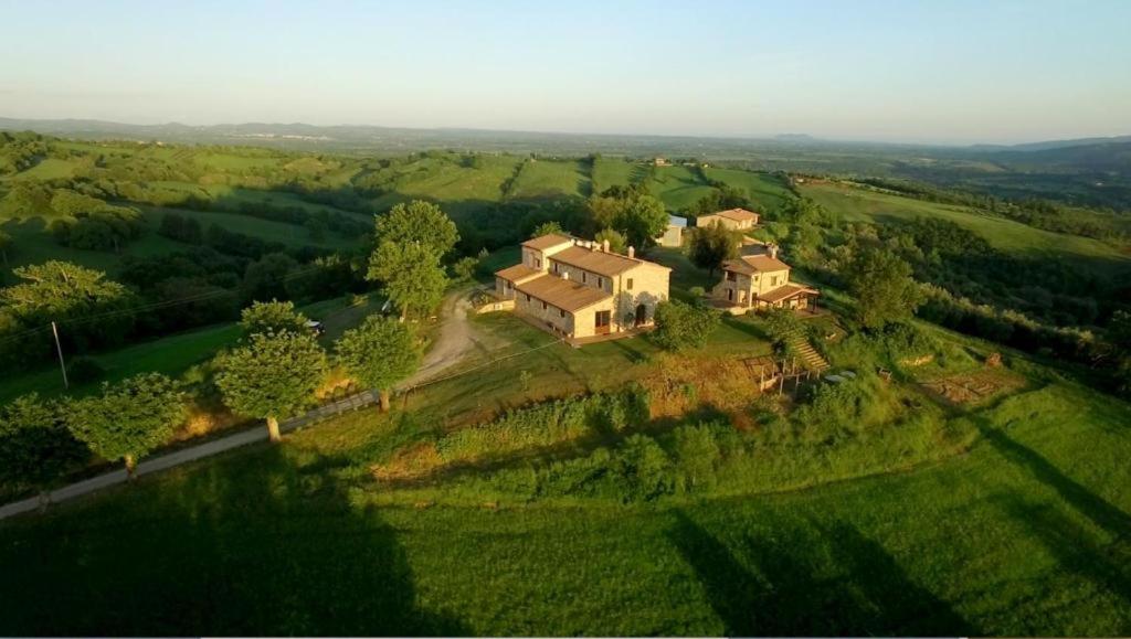 agriturismo Poggio Monte Saturnia view 4
