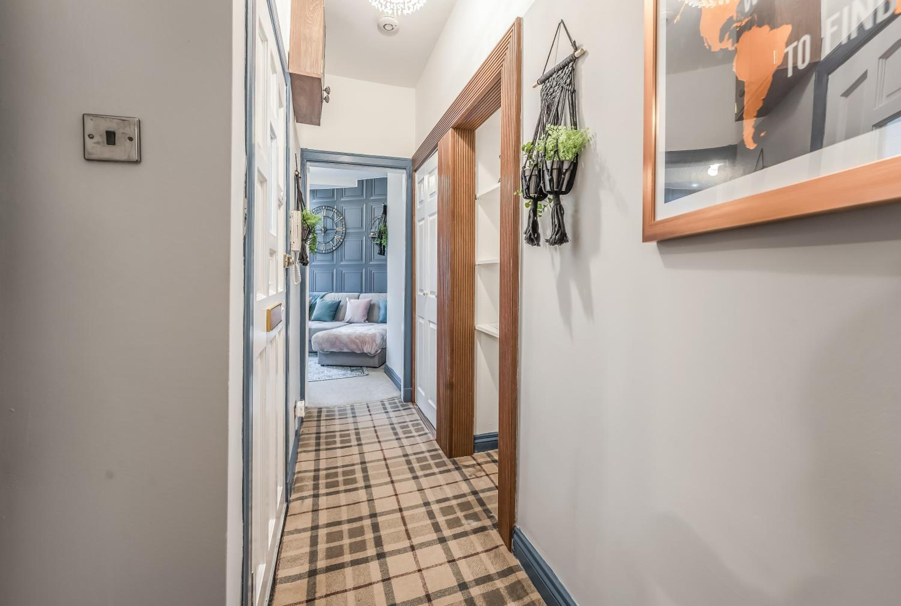 Stylish Central Edinburgh Abode
