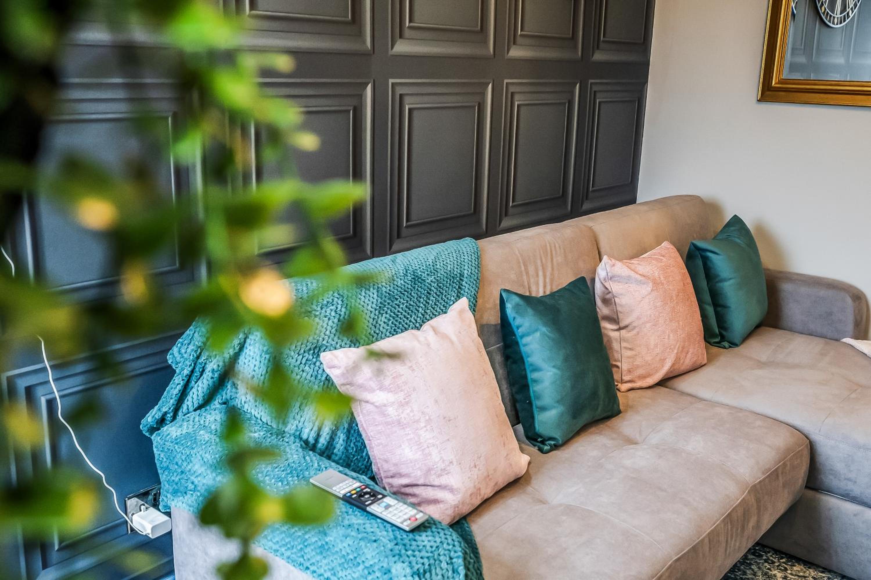 Stylish Central Edinburgh Abode