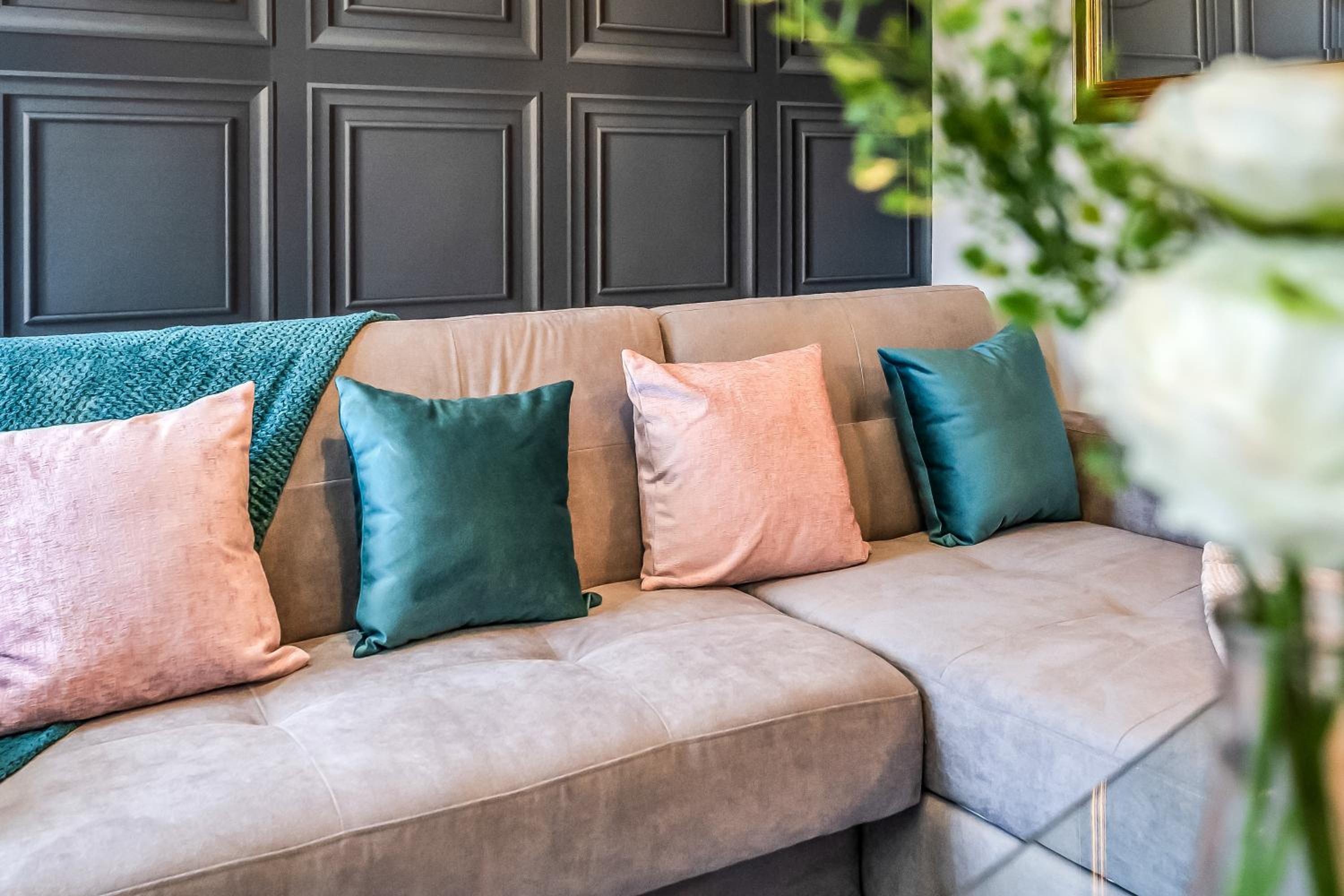 Stylish Central Edinburgh Abode