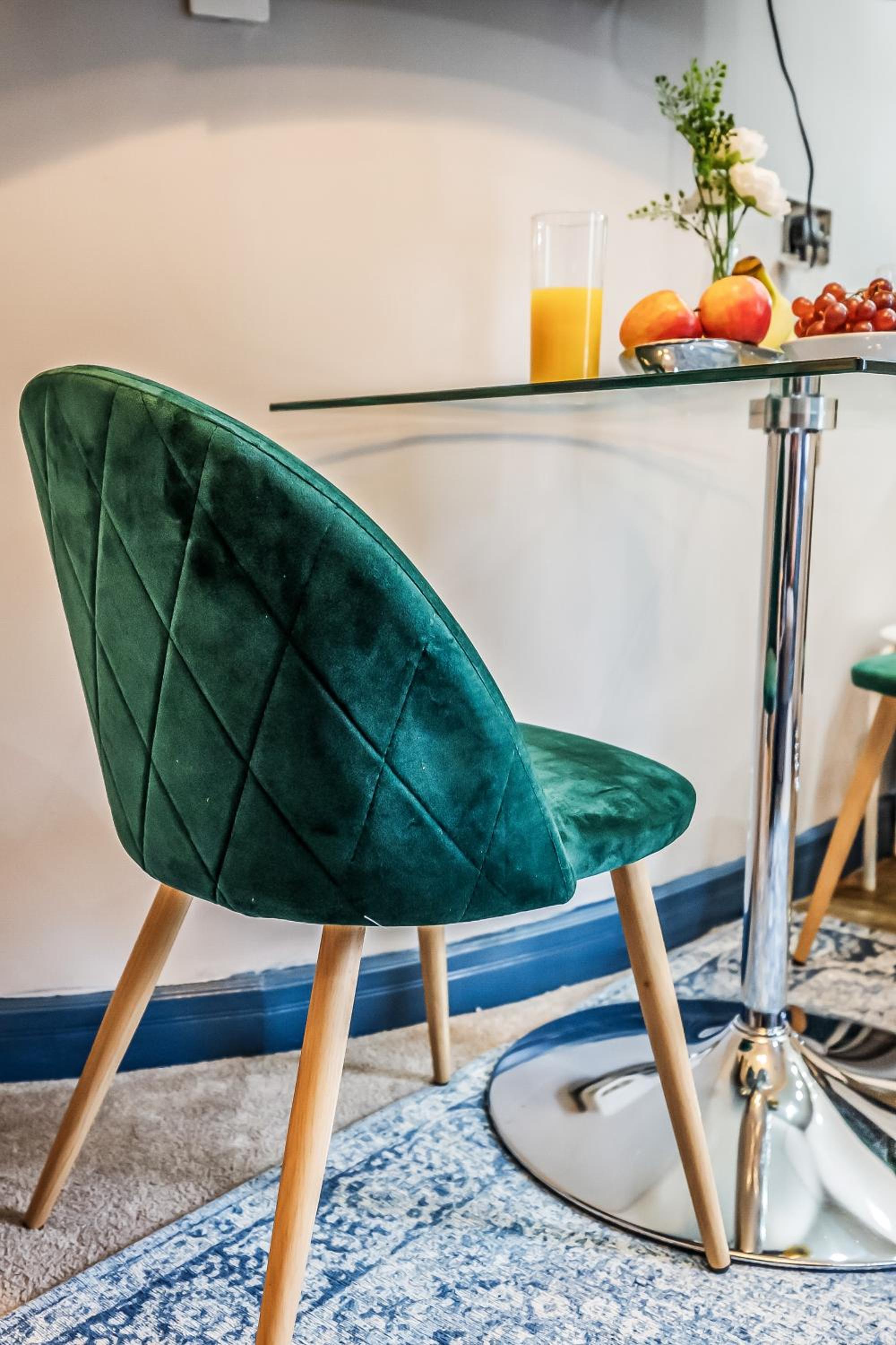 Stylish Central Edinburgh Abode