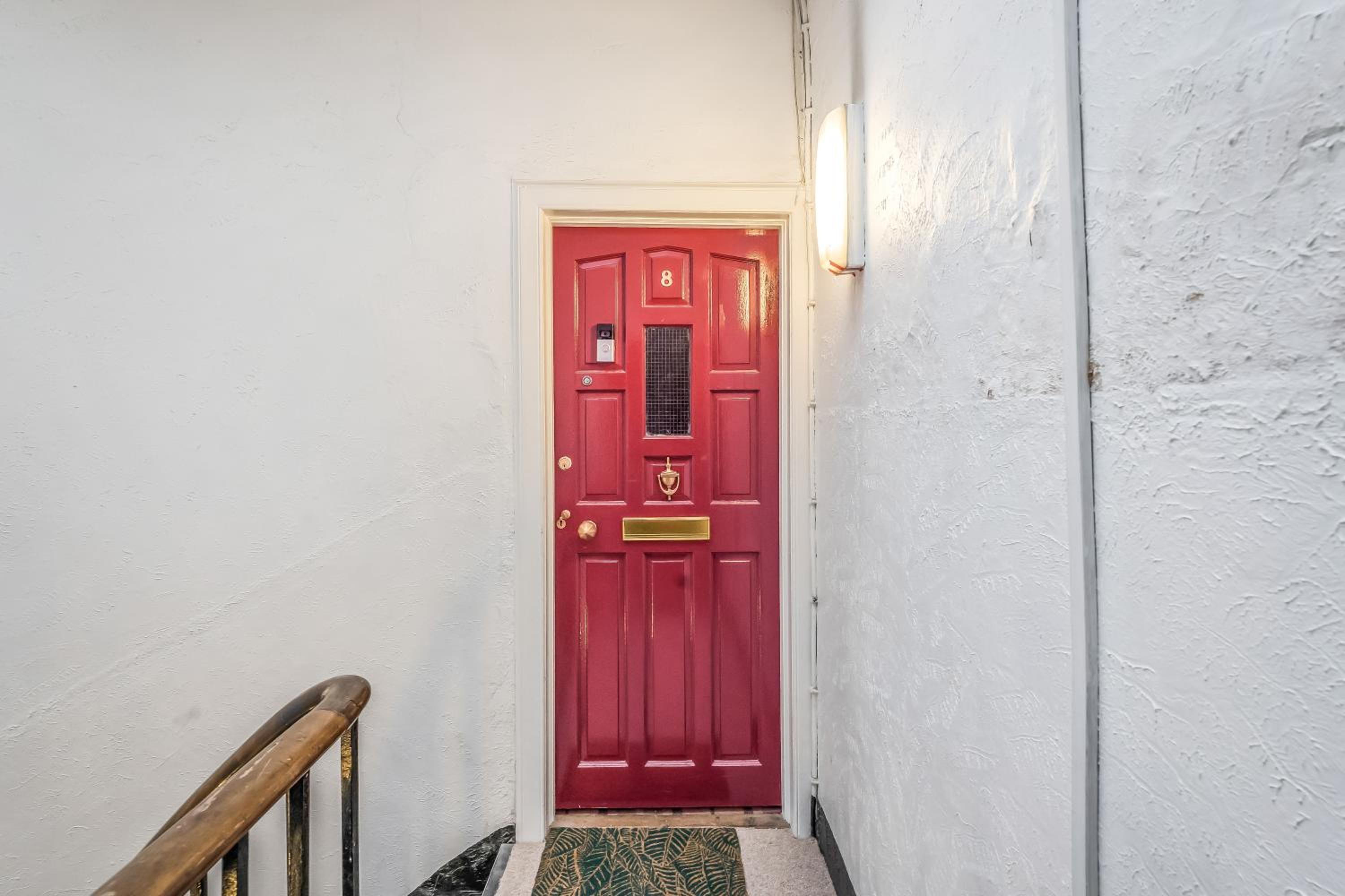 Stylish Central Edinburgh Abode