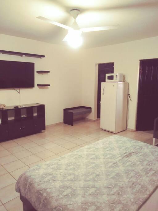 Chippi Chippi's Sexy 1 bedroom Condo at Hotel Plaza Europa view 3