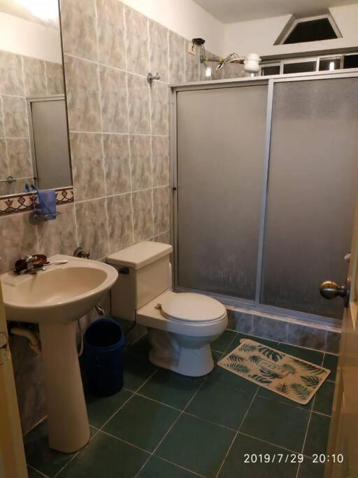 Departamento completo con piscina Tonsupa view 4