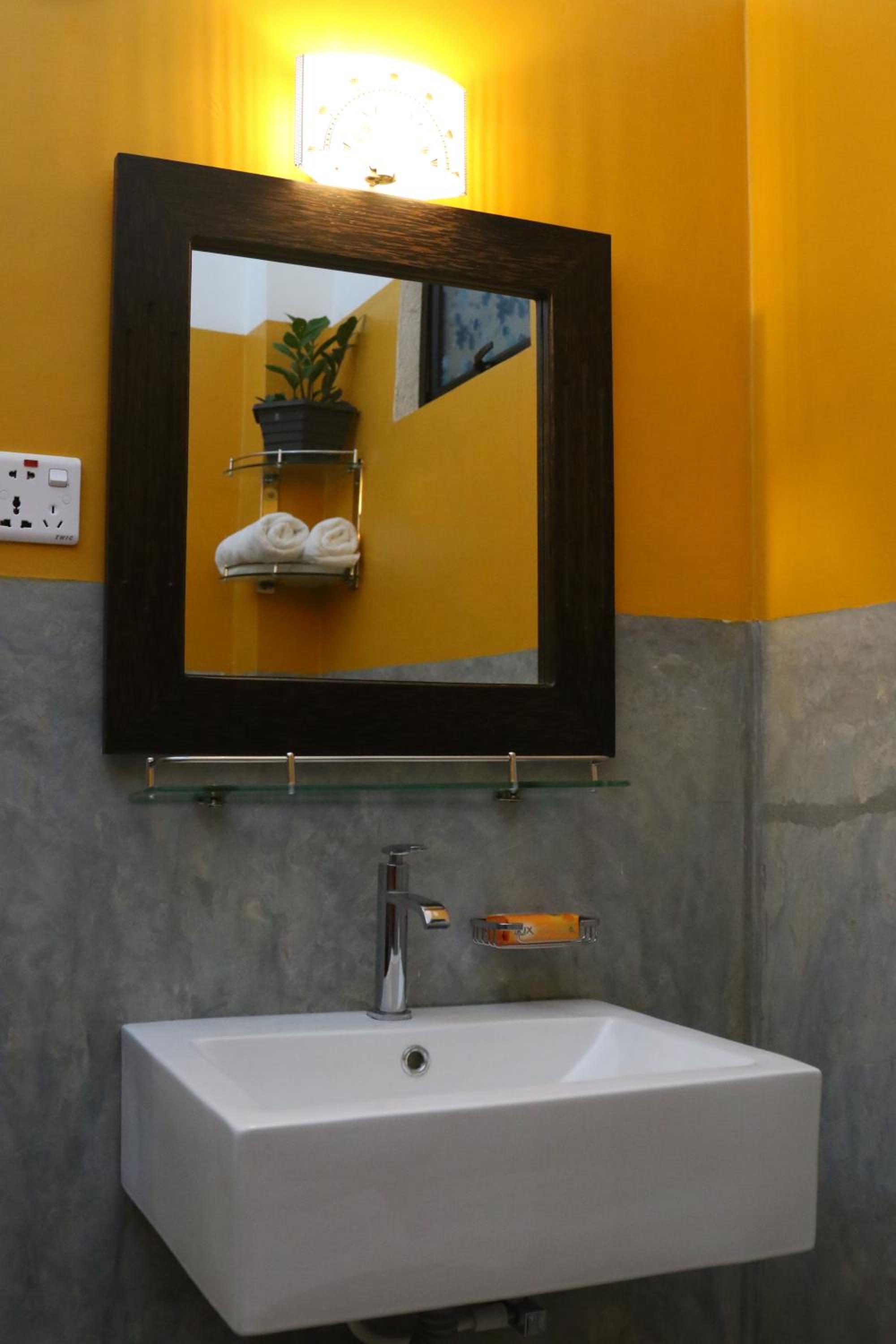 Photo 12