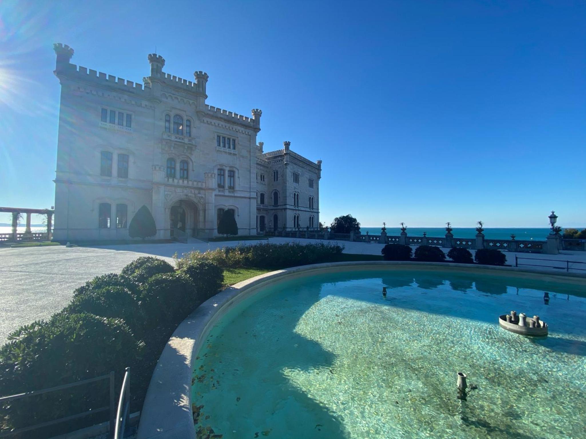 The Grand Apartment